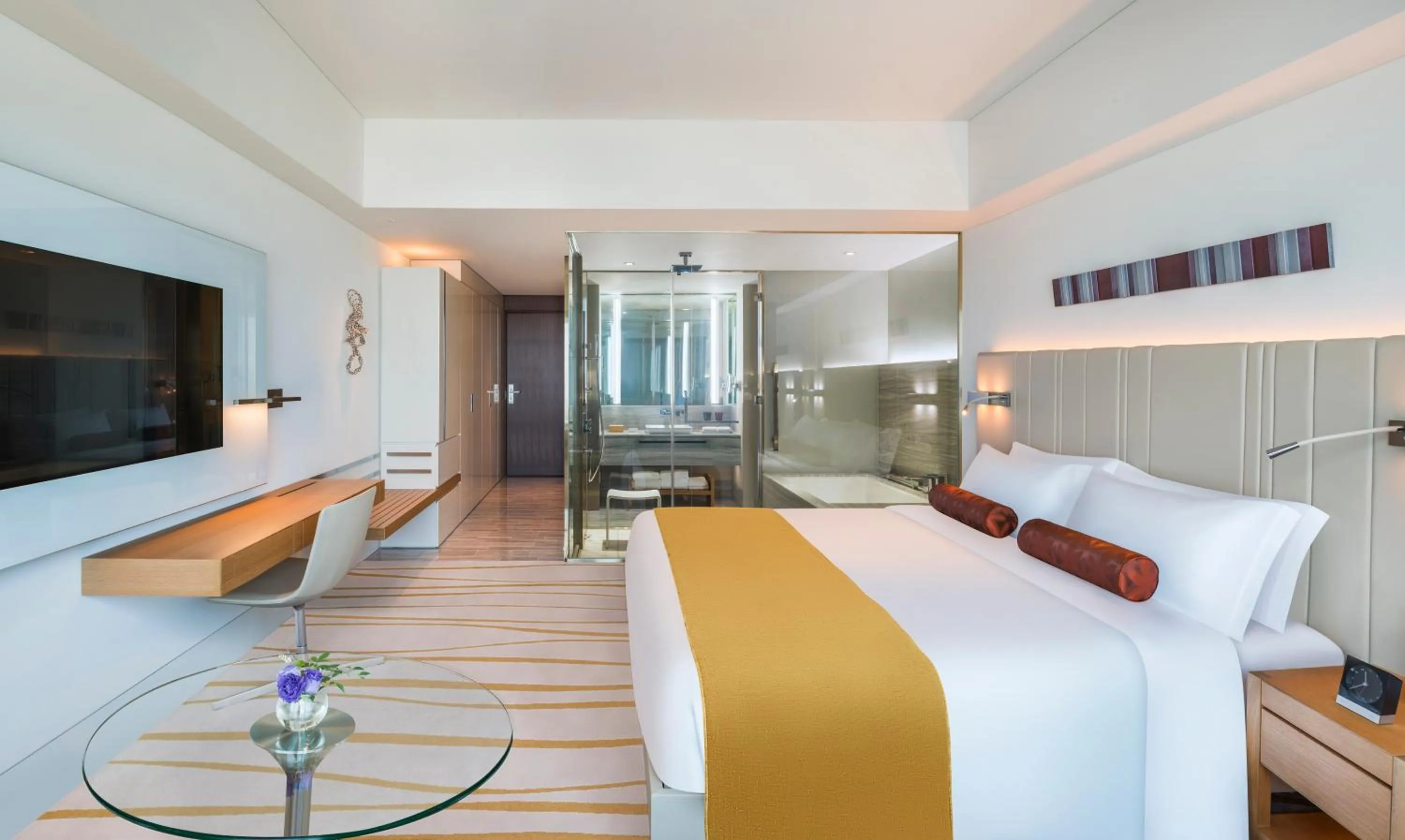 Day, Bed in The Prince Gallery Tokyo Kioicho, a Luxury Collection Hotel