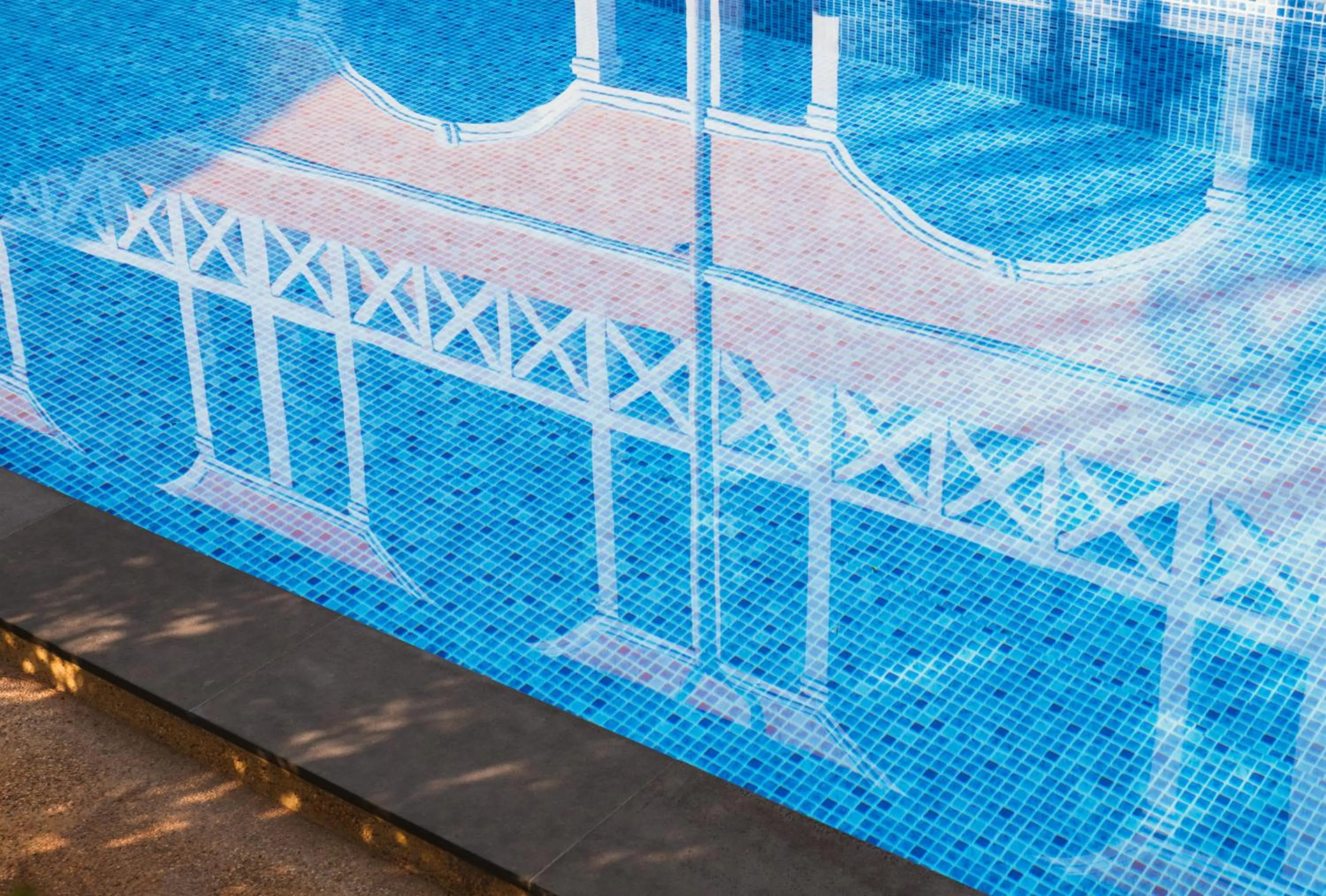 Swimming pool in Le Jardin Hotel