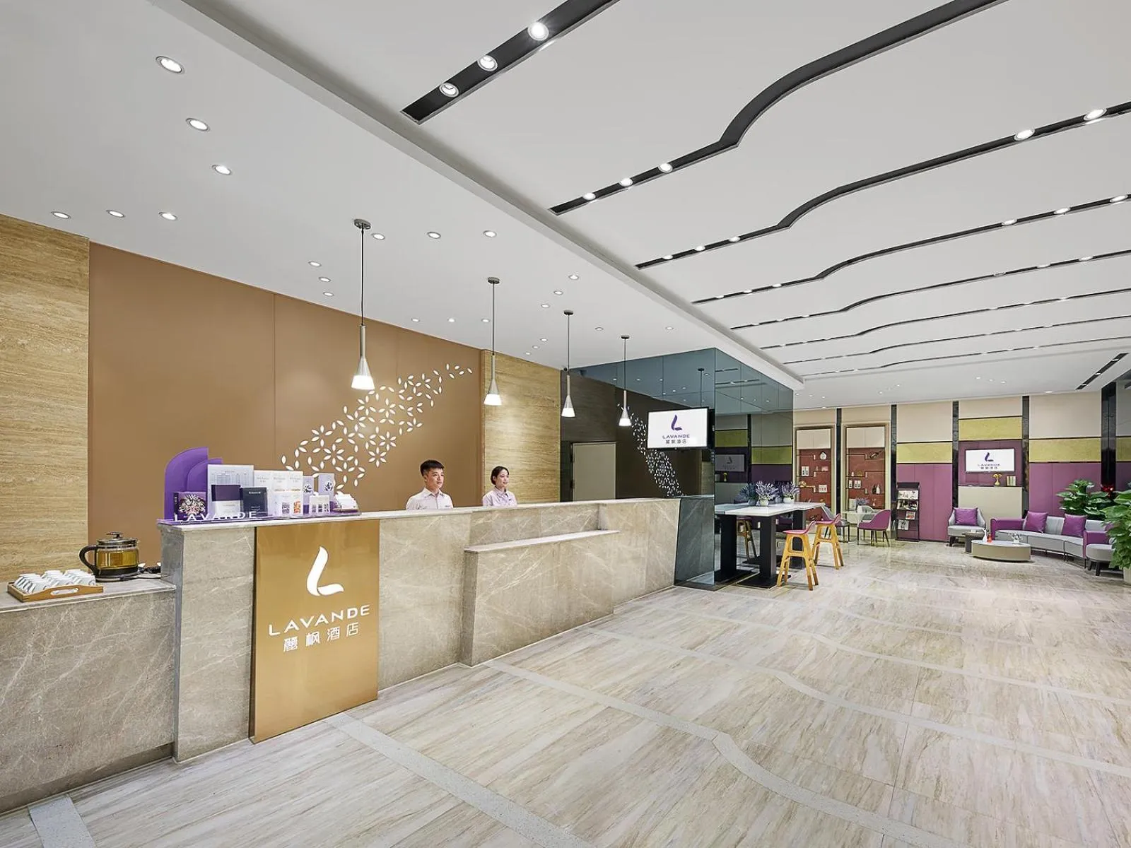 Lobby or reception in Lavande International Hotel Guangzhou Baiyun International Airport Branch - Free Shuttle Bus to Guangzhou Baiyun International Airport