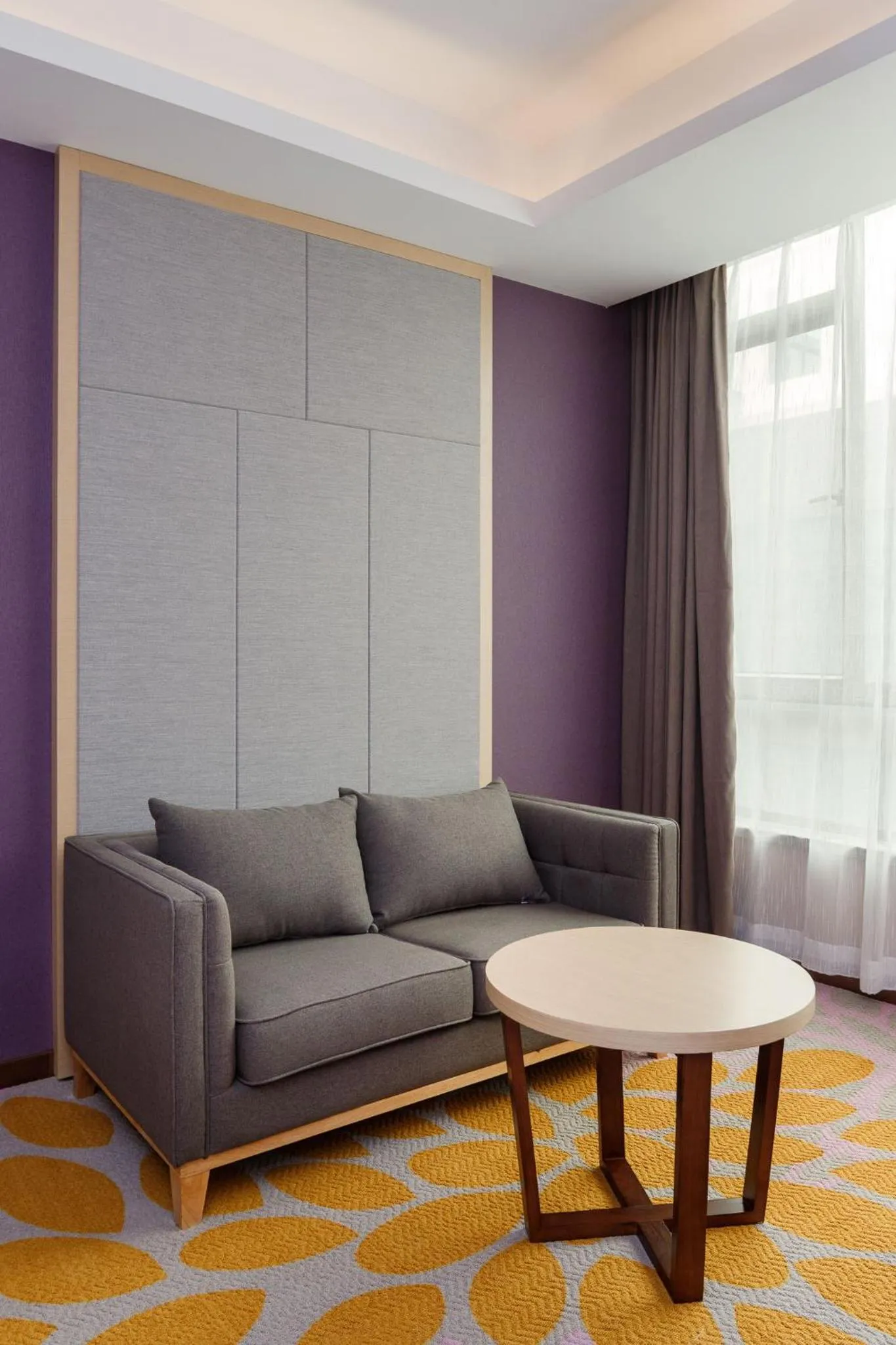 Living room in Lavande International Hotel Guangzhou Baiyun International Airport Branch - Free Shuttle Bus to Guangzhou Baiyun International Airport