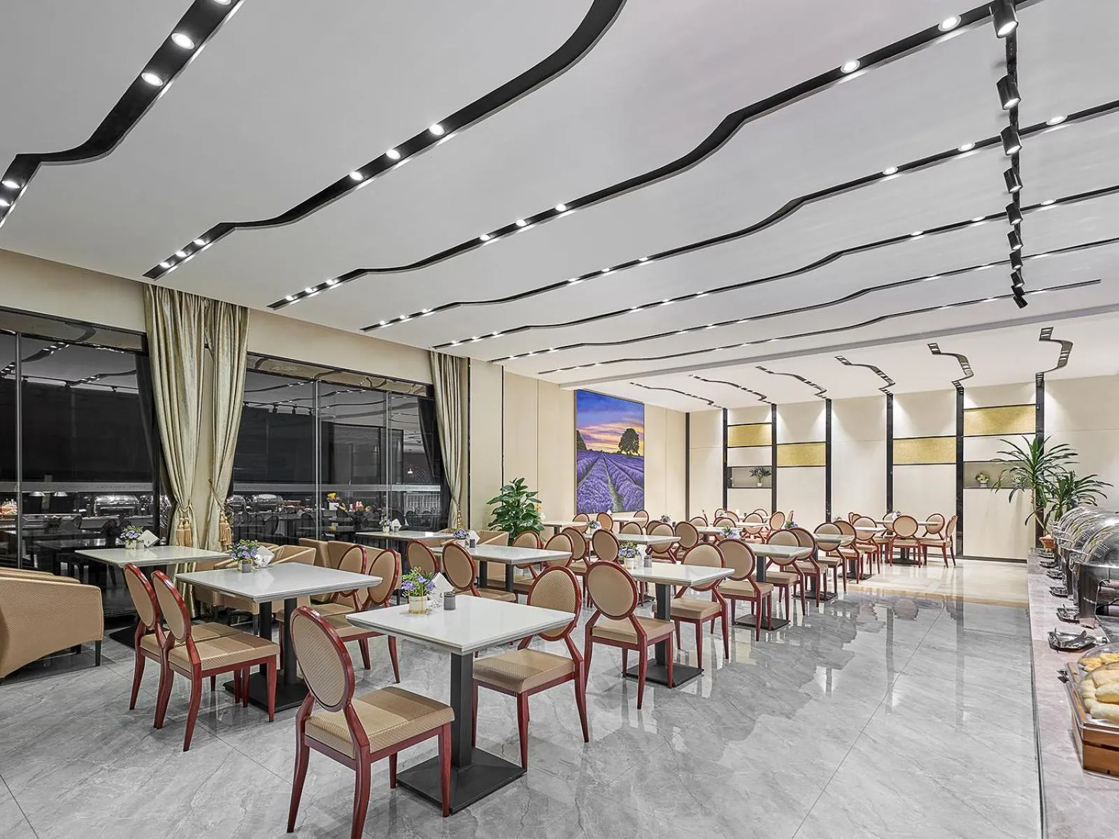 Restaurant/places to eat in Lavande International Hotel Guangzhou Baiyun International Airport Branch - Free Shuttle Bus to Guangzhou Baiyun International Airport