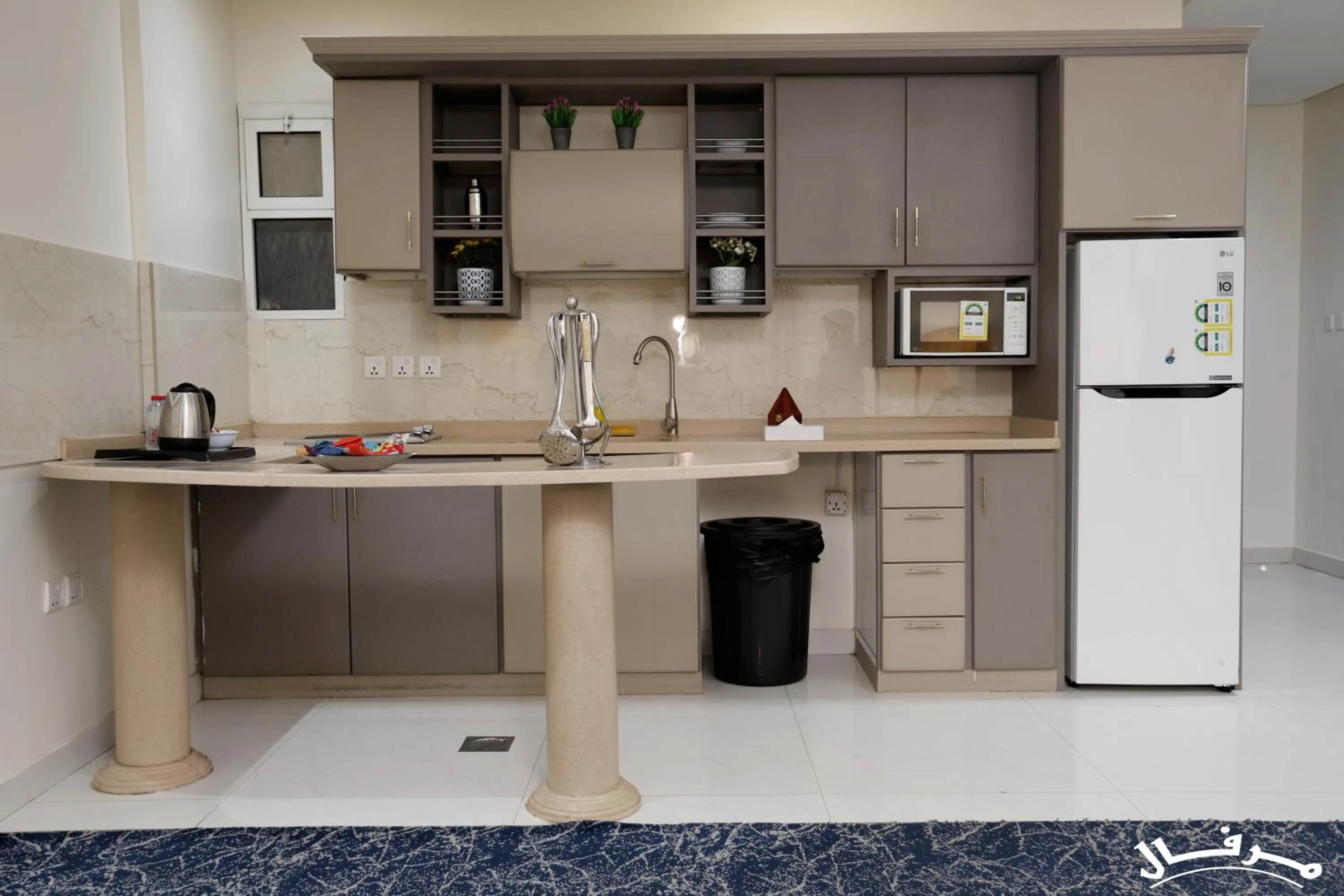 Kitchen or kitchenette in Merfal Royal new
