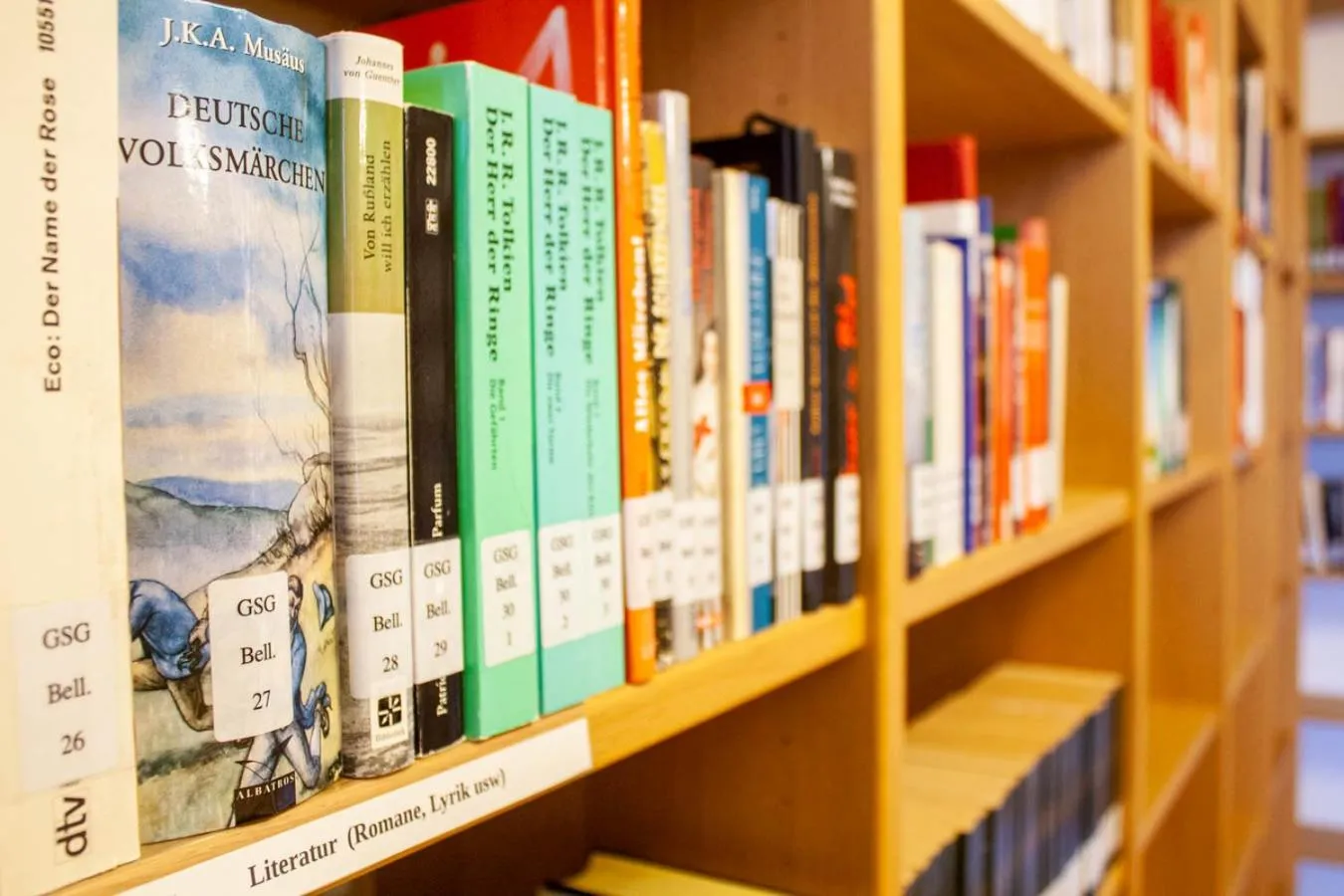 Library in Gästehaus St. Georg - Weltenburger Klosterbetriebe GmbH