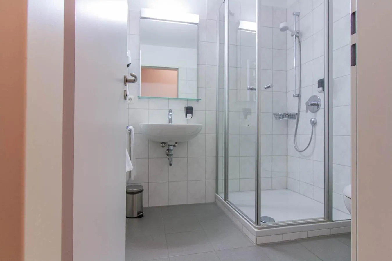 Toilet in Gästehaus St. Georg - Weltenburger Klosterbetriebe GmbH