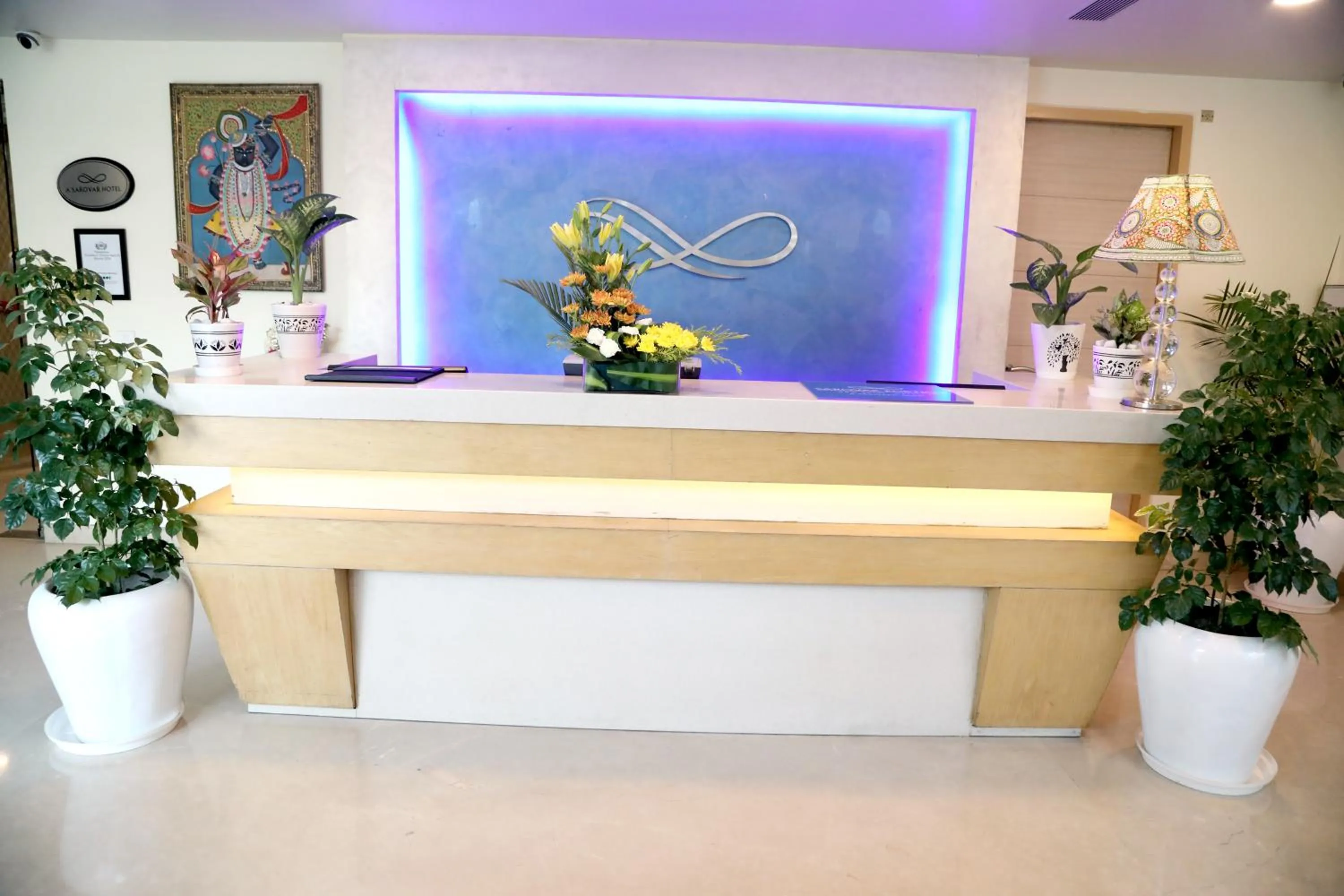Lobby or reception in Sarovar Portico Naraina, Hotel