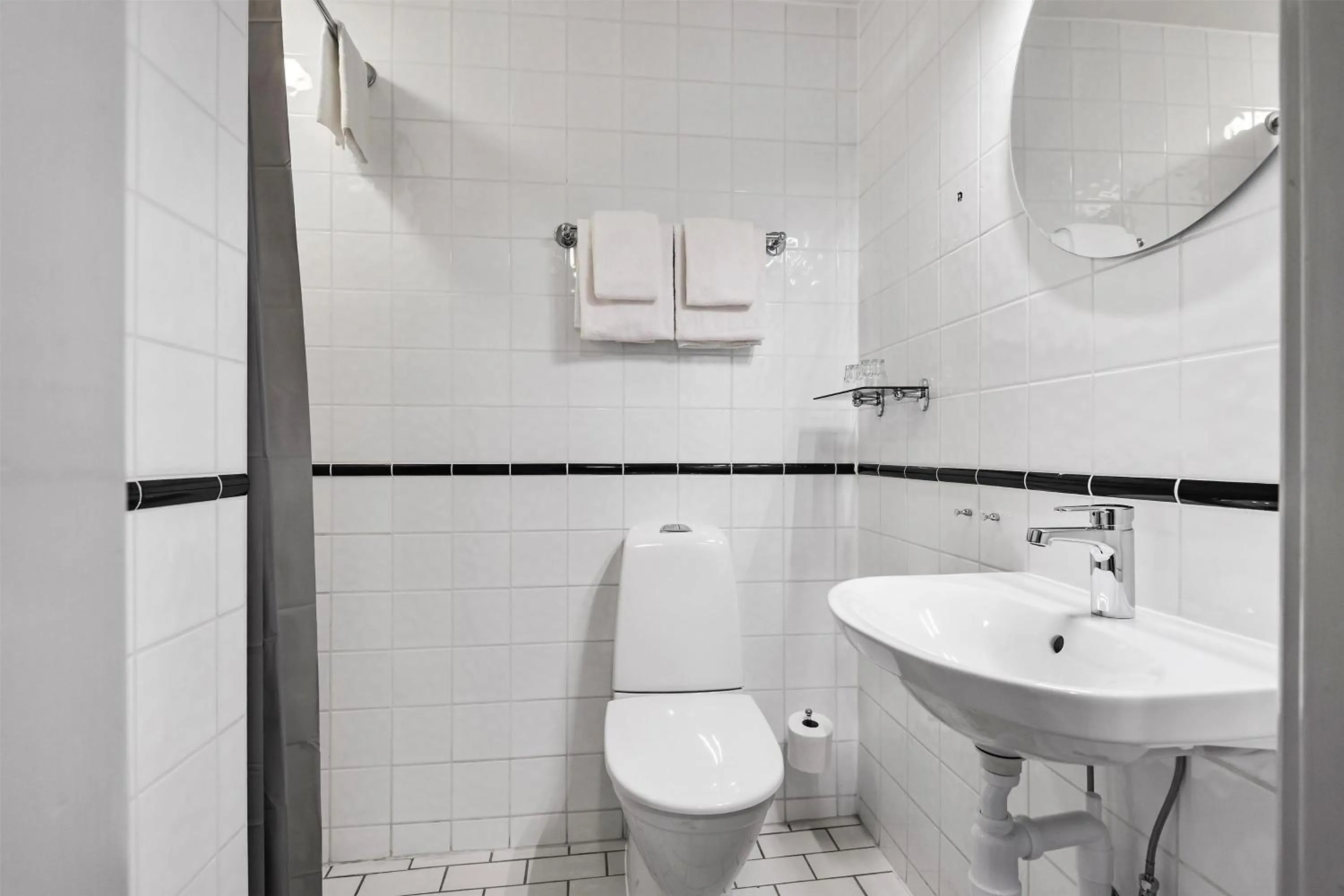Bathroom in Karlskrona Stadshotell, Best Western Signature Collection
