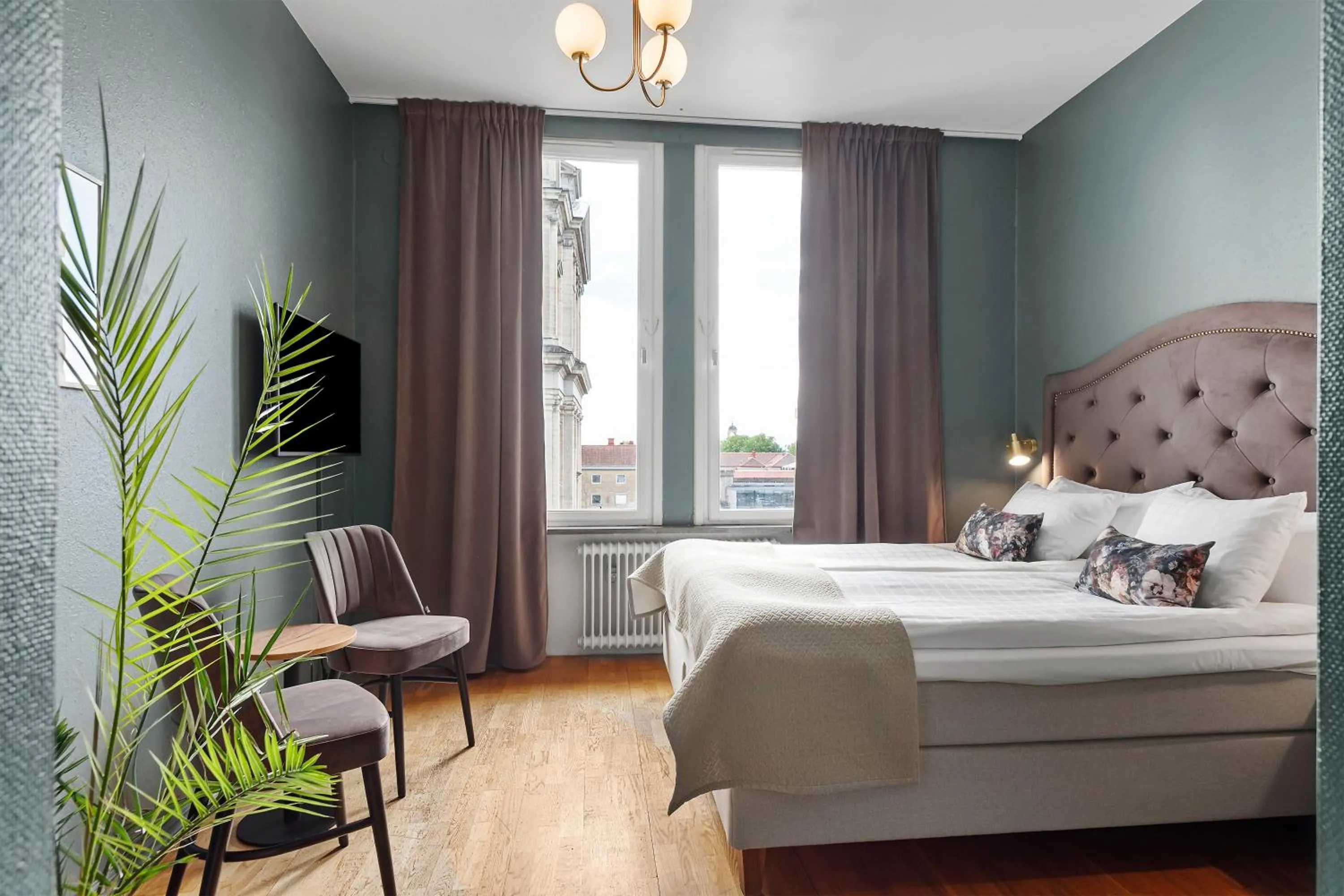 Property building, Bed in Karlskrona Stadshotell, Best Western Signature Collection