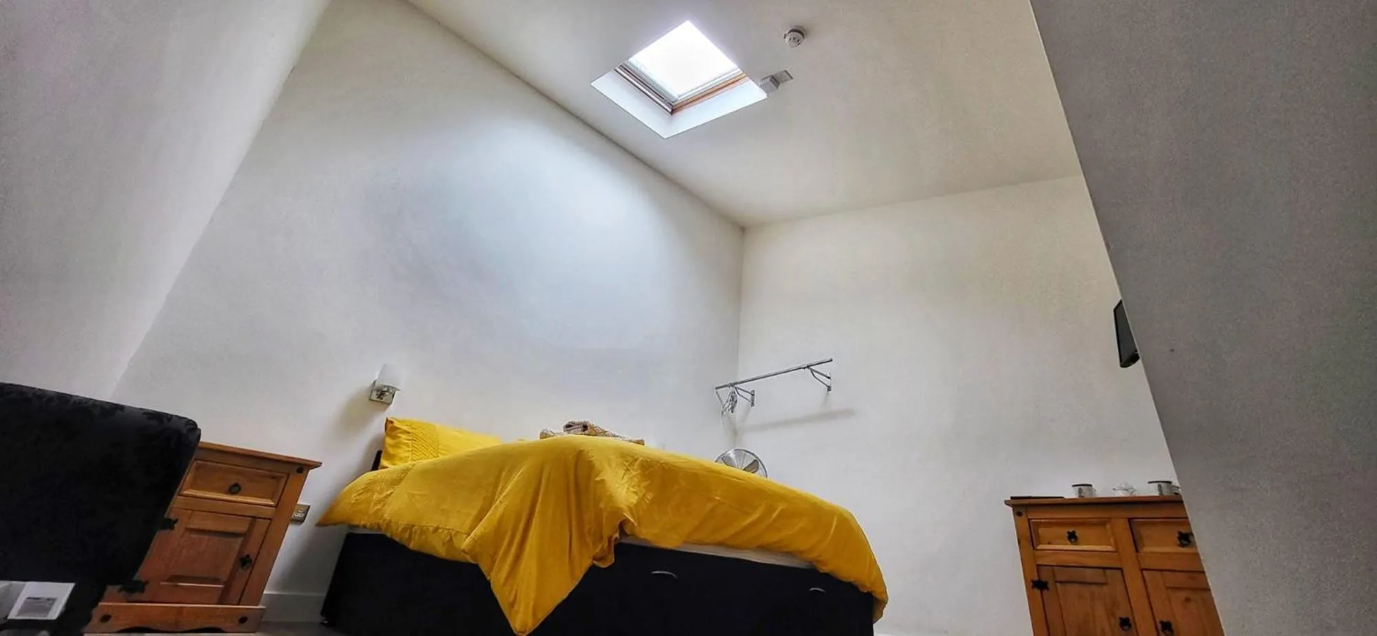 Bedroom in Deepcut Lodge Bed & Breakfast Self Service