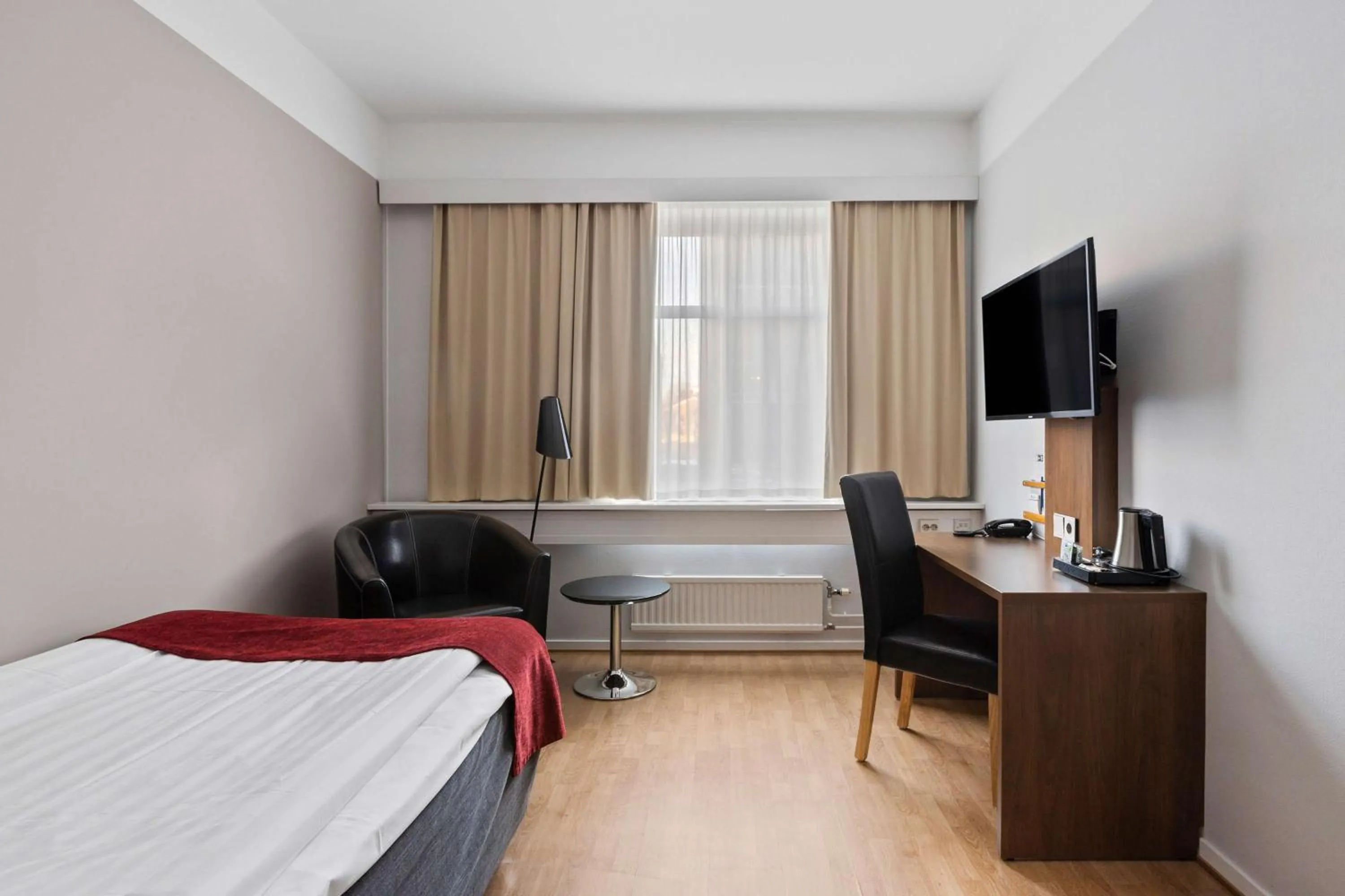 Bedroom, Bed in Best Western Hotel Statt Katrineholm