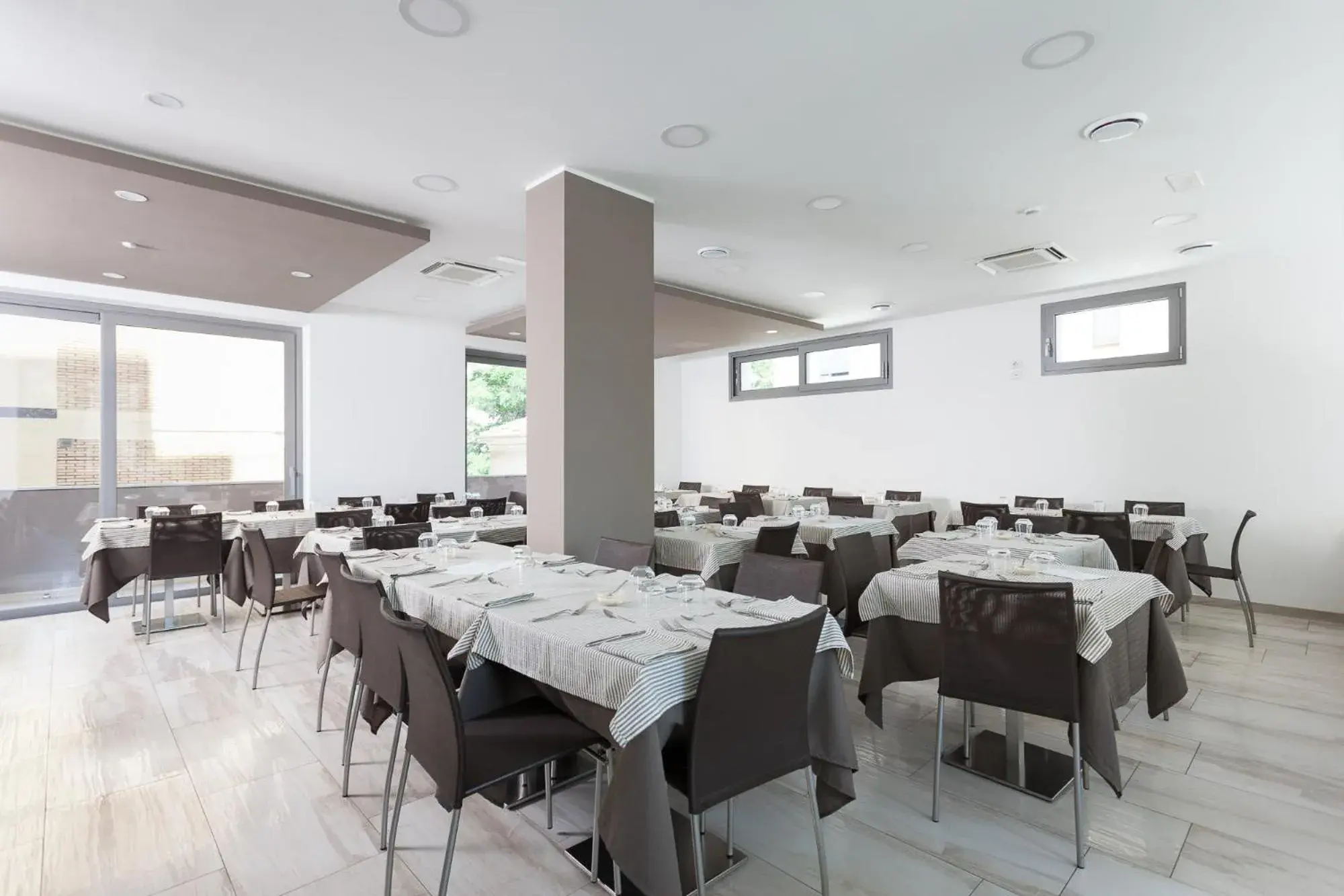 Restaurant/Places to Eat in Hotel Gioia