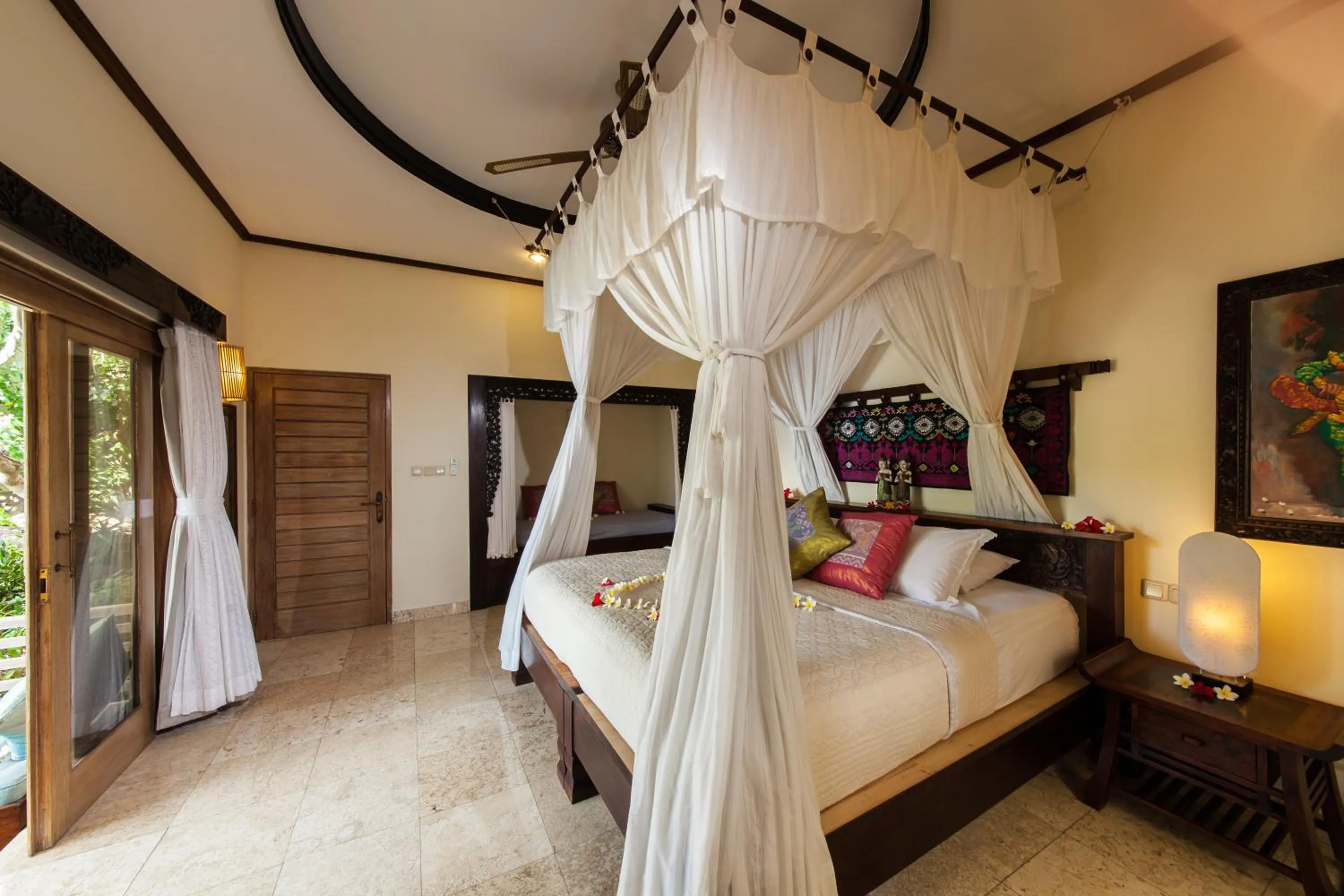 Photo of the whole room, Bed in Blue Moon Villas Resort