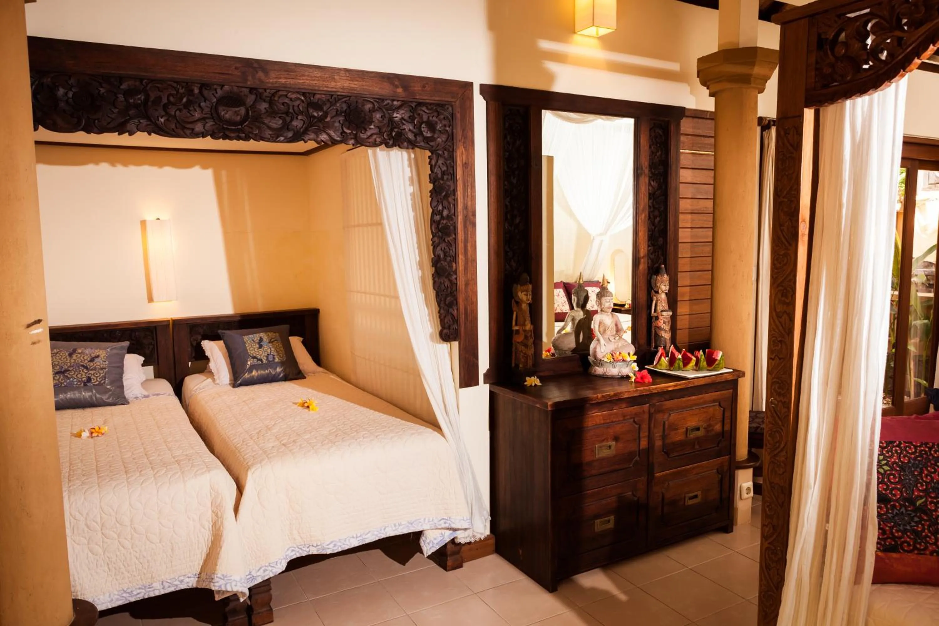 Bedroom, Bed in Blue Moon Villas Resort