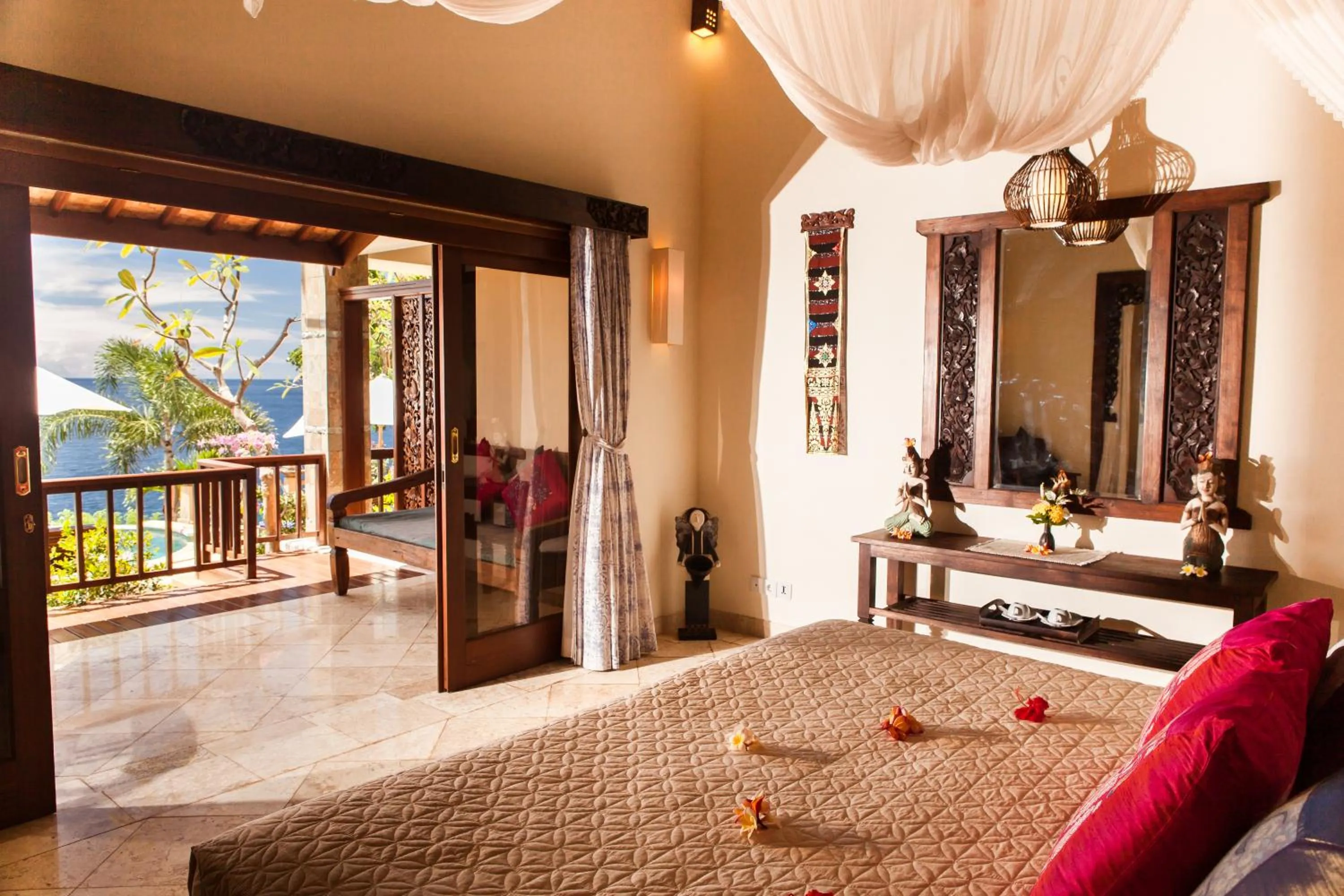 Bedroom, Bed in Blue Moon Villas Resort