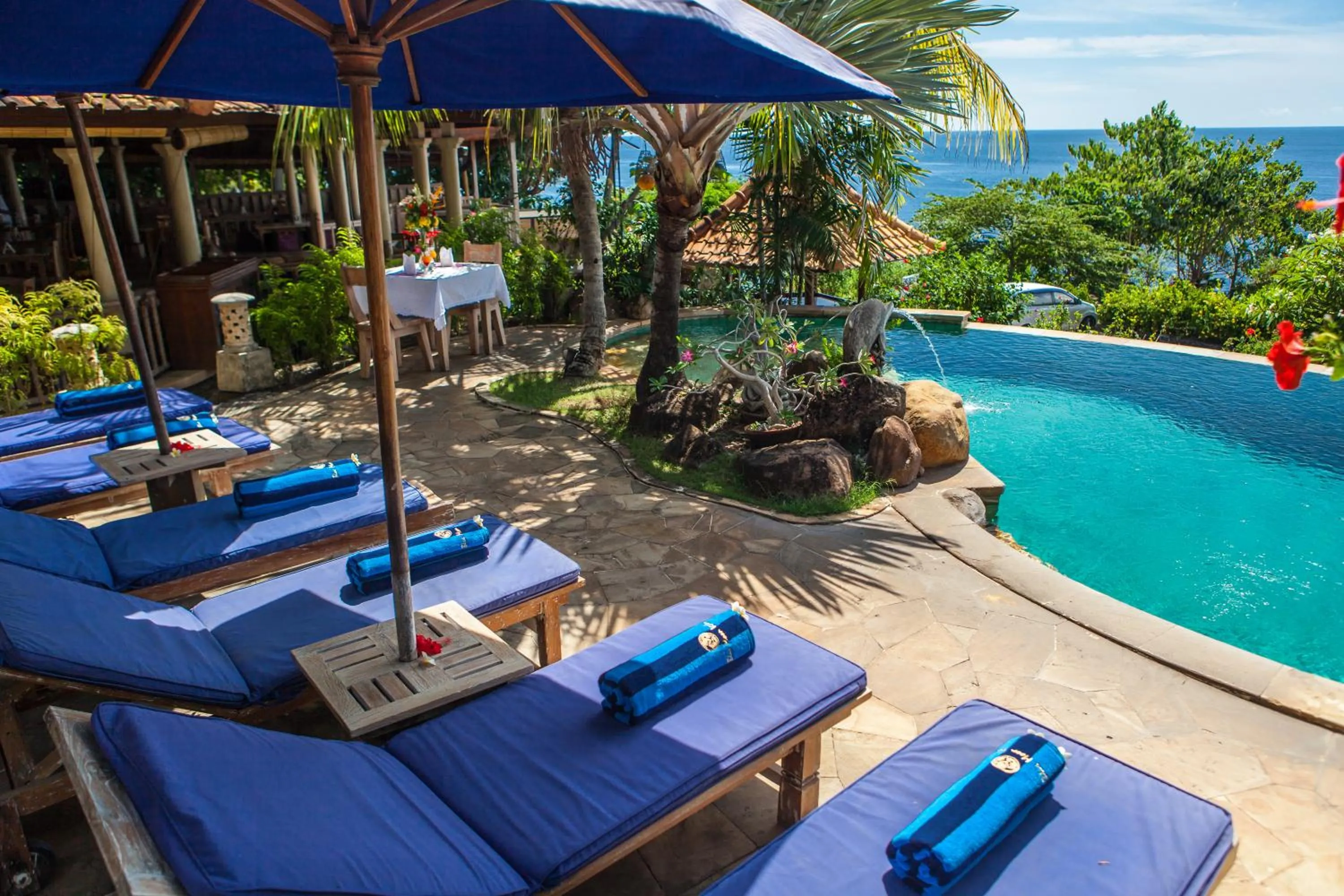 Pool view in Blue Moon Villas Resort