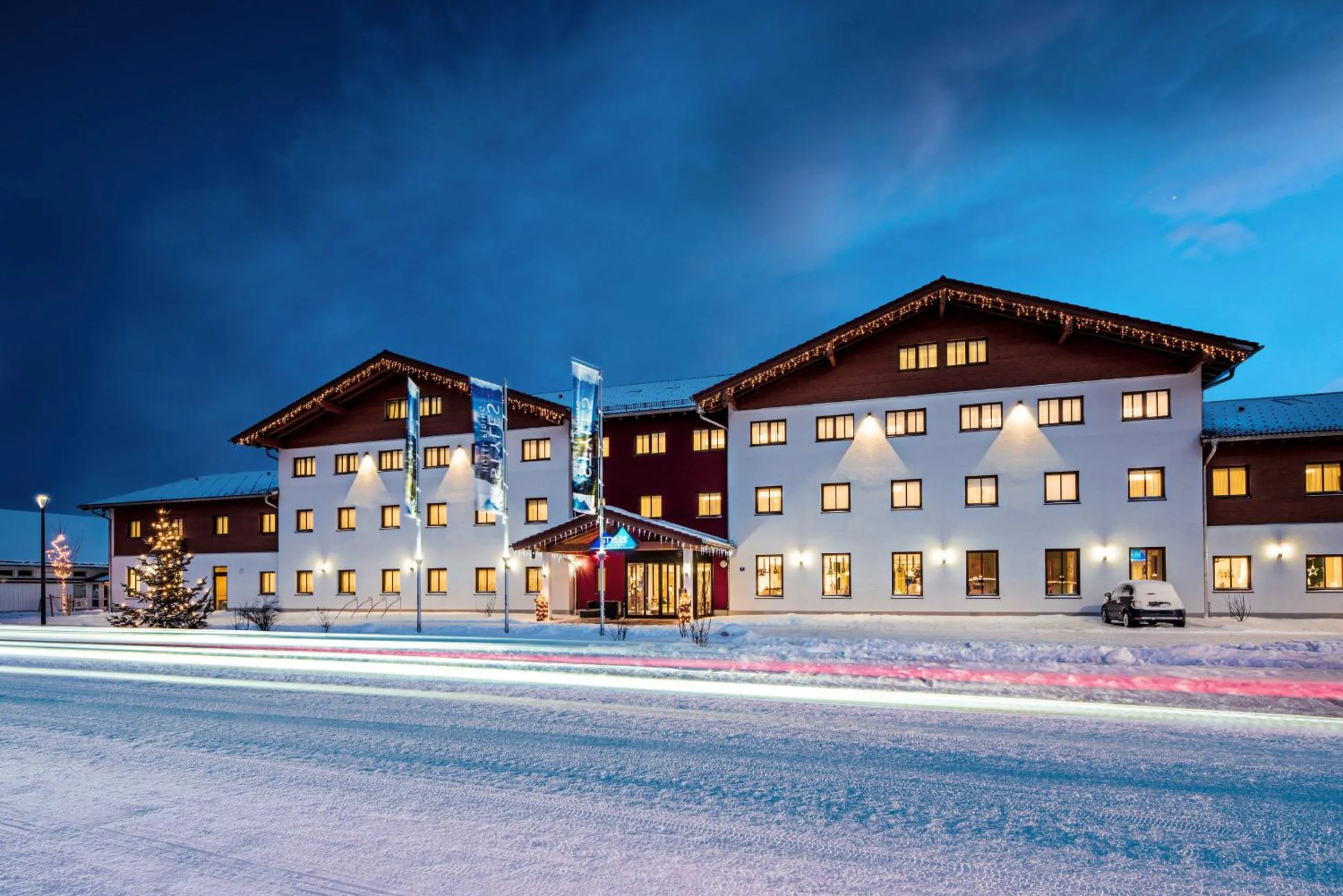 Facade/entrance in Styles Hotel Piding
