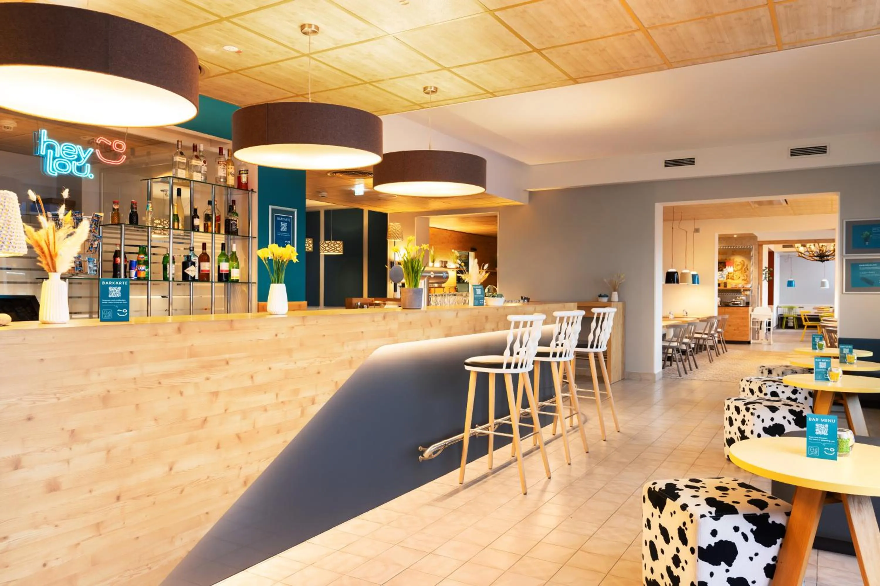 Lounge or bar in Hey Lou Hotel Piding