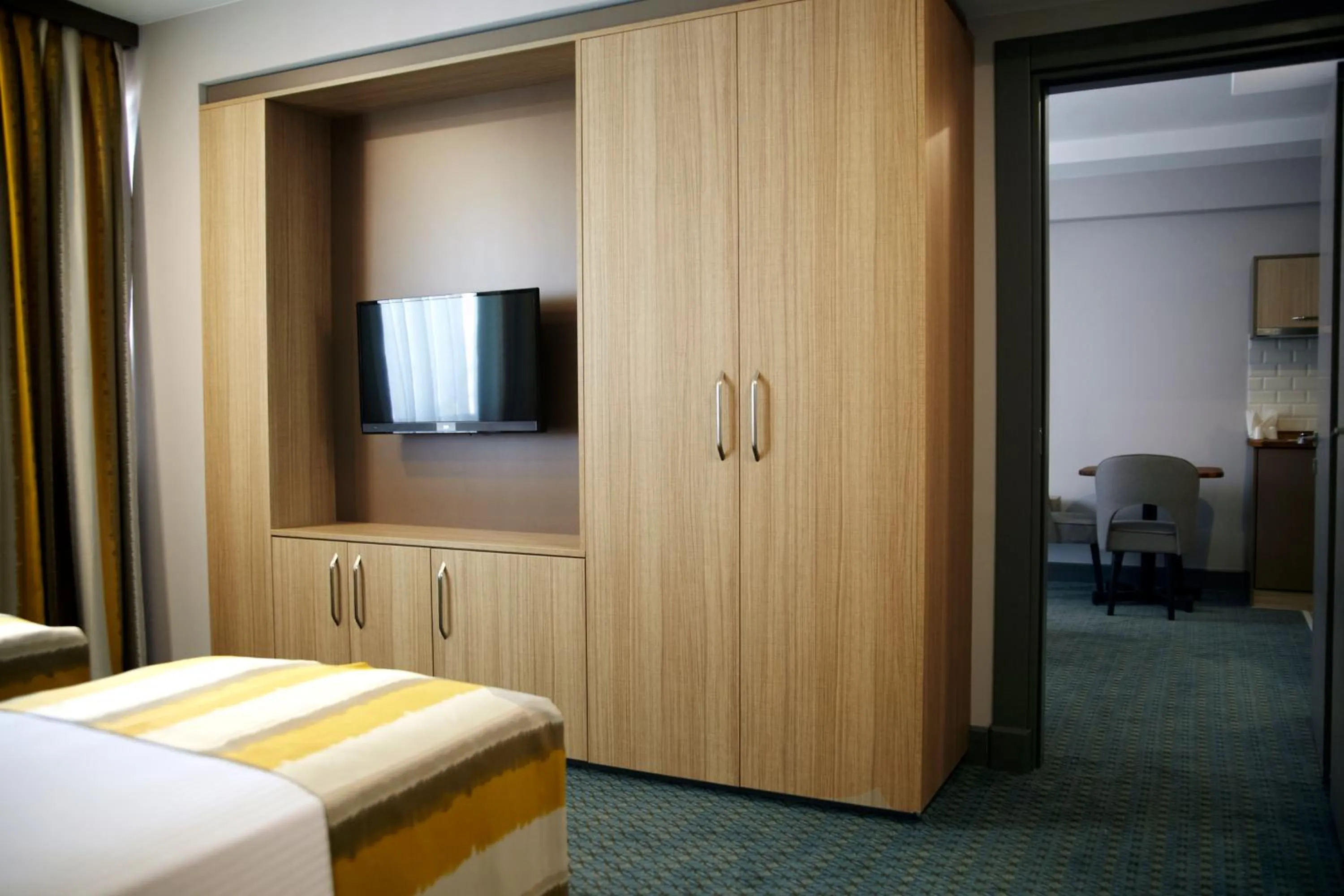 TV and multimedia, Bed in Tophane Suites