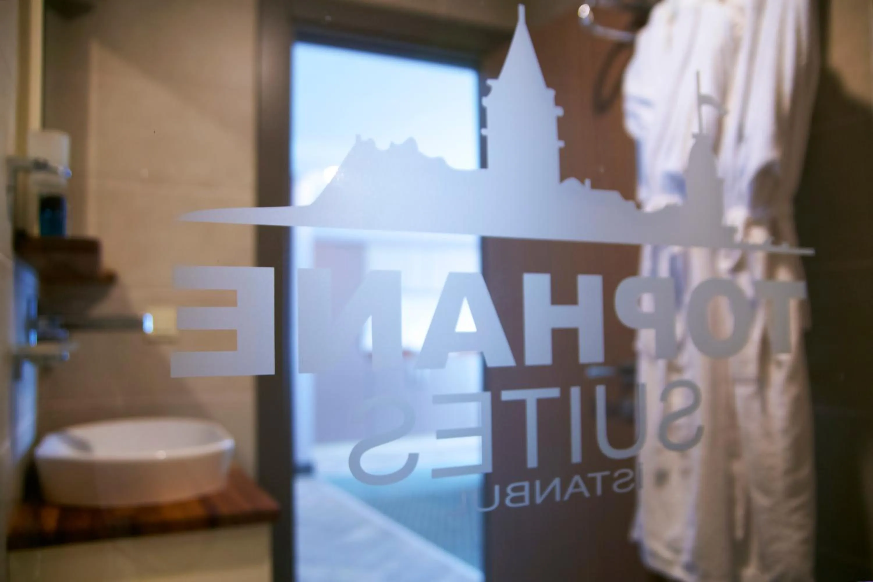 Shower in Tophane Suites