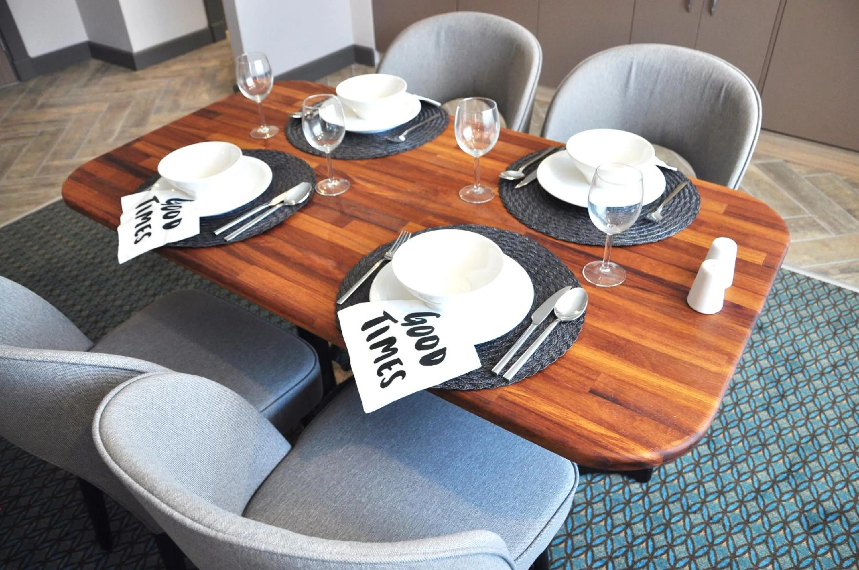 Coffee/tea facilities in Tophane Suites