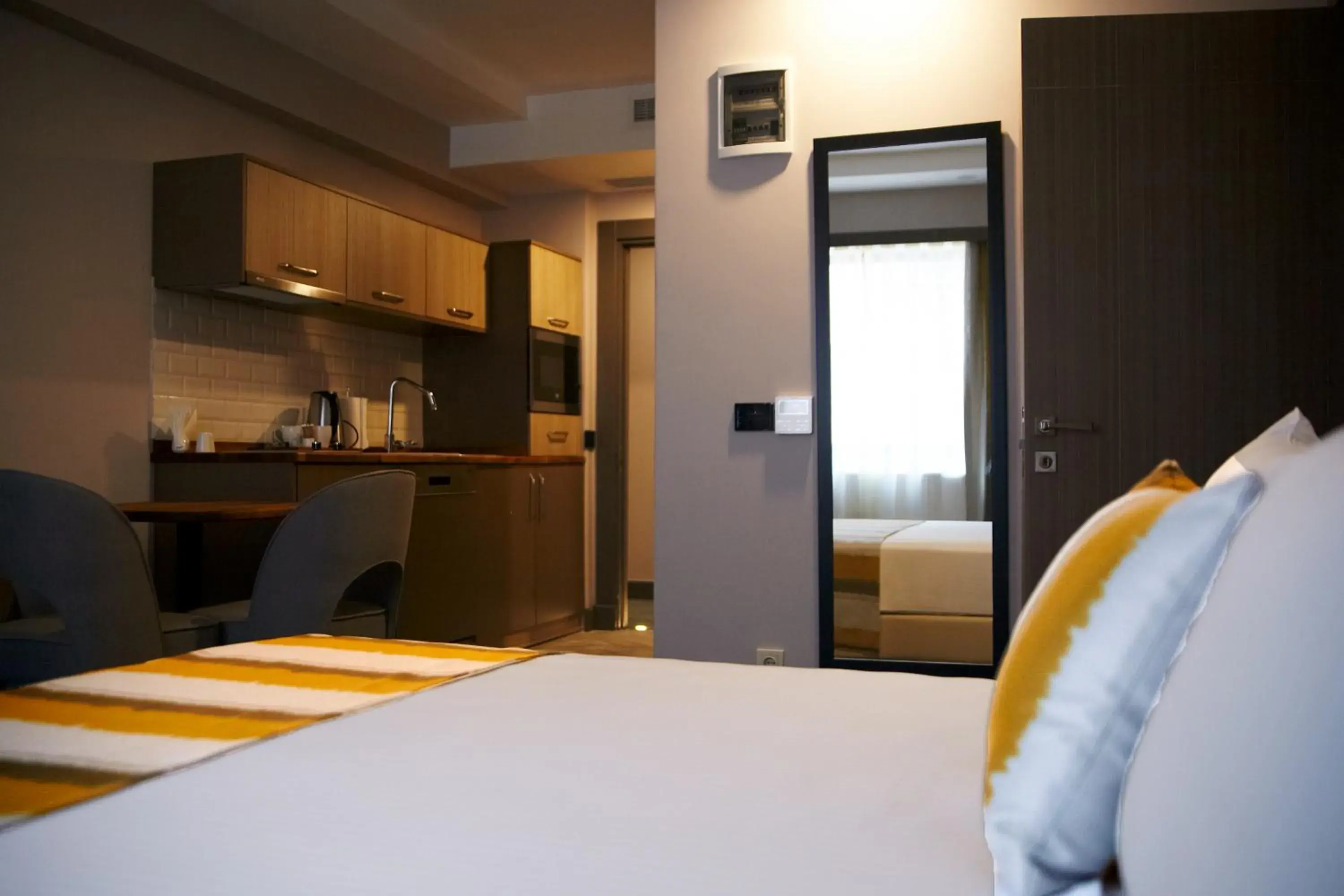 TV and multimedia, Bed in Tophane Suites TV and multimedia, Bed in Tophane Suites