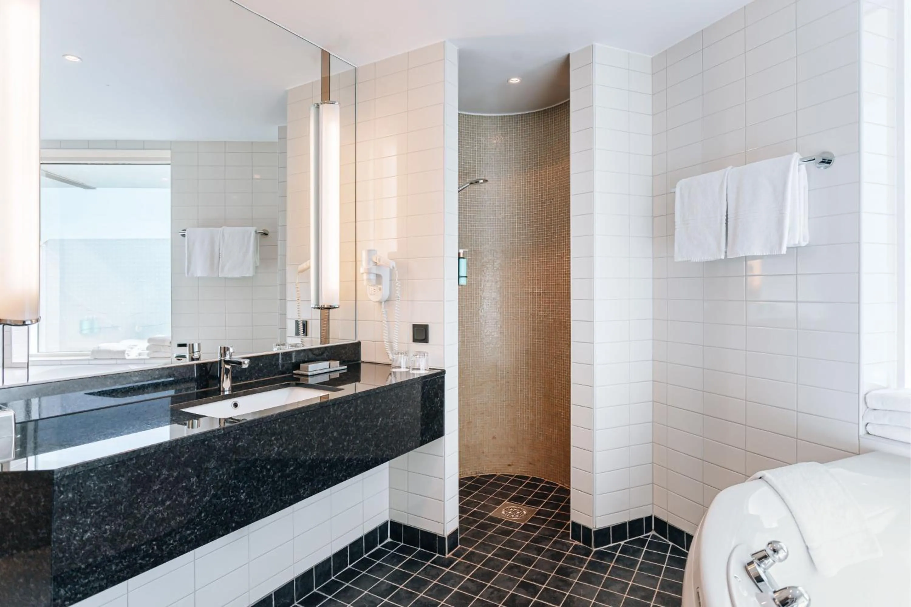 Bathroom in Courtyard by Marriott Stockholm Kungsholmen