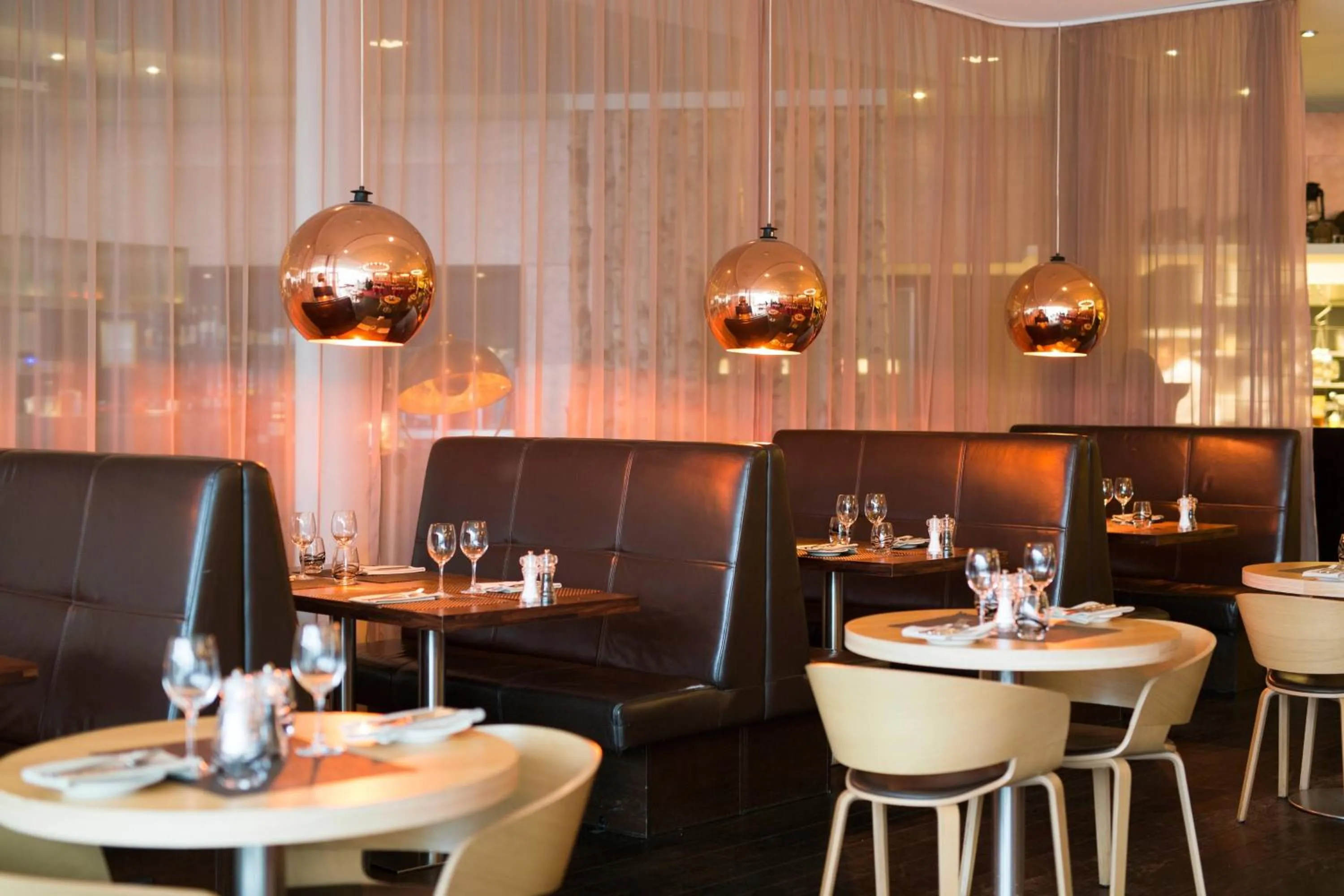 Lounge or bar in Courtyard by Marriott Stockholm Kungsholmen