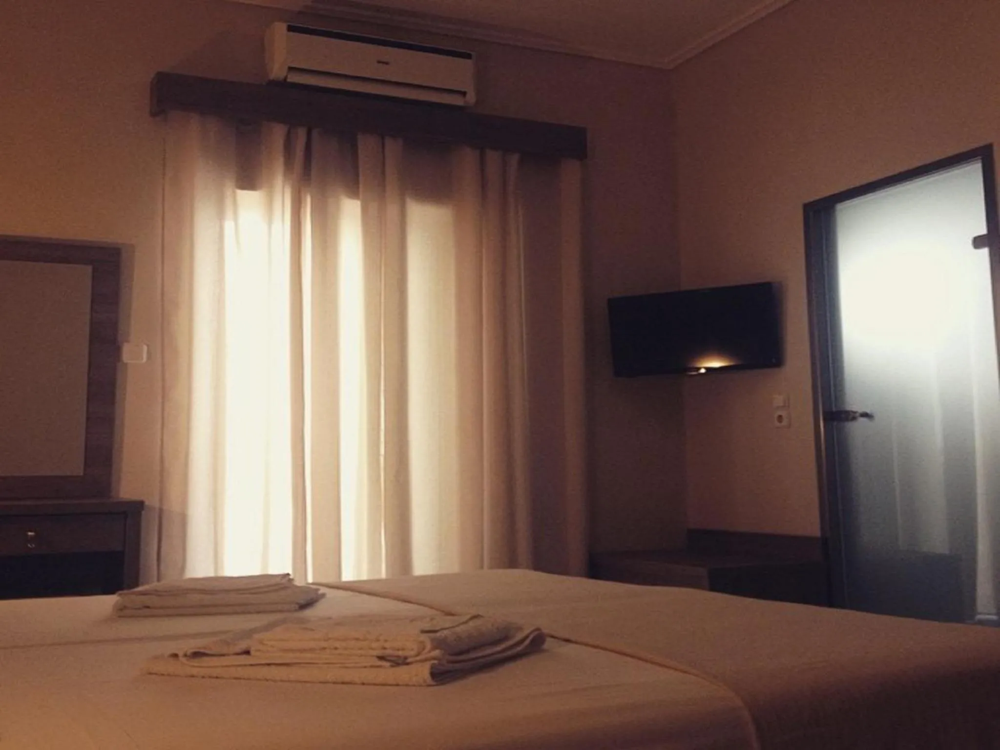 Bed in Sydney Hotel