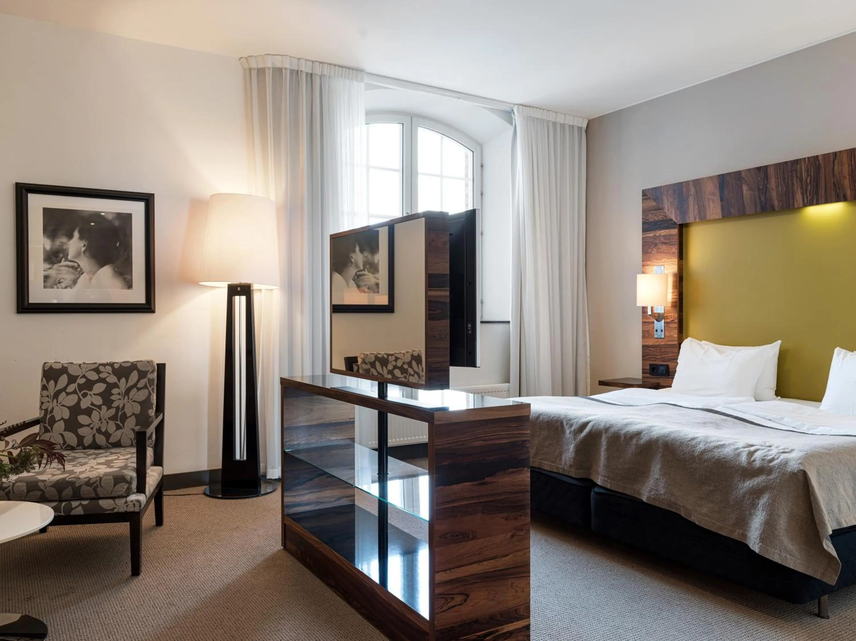 Bed in Elite Hotel Marina Tower, Spa & Resort