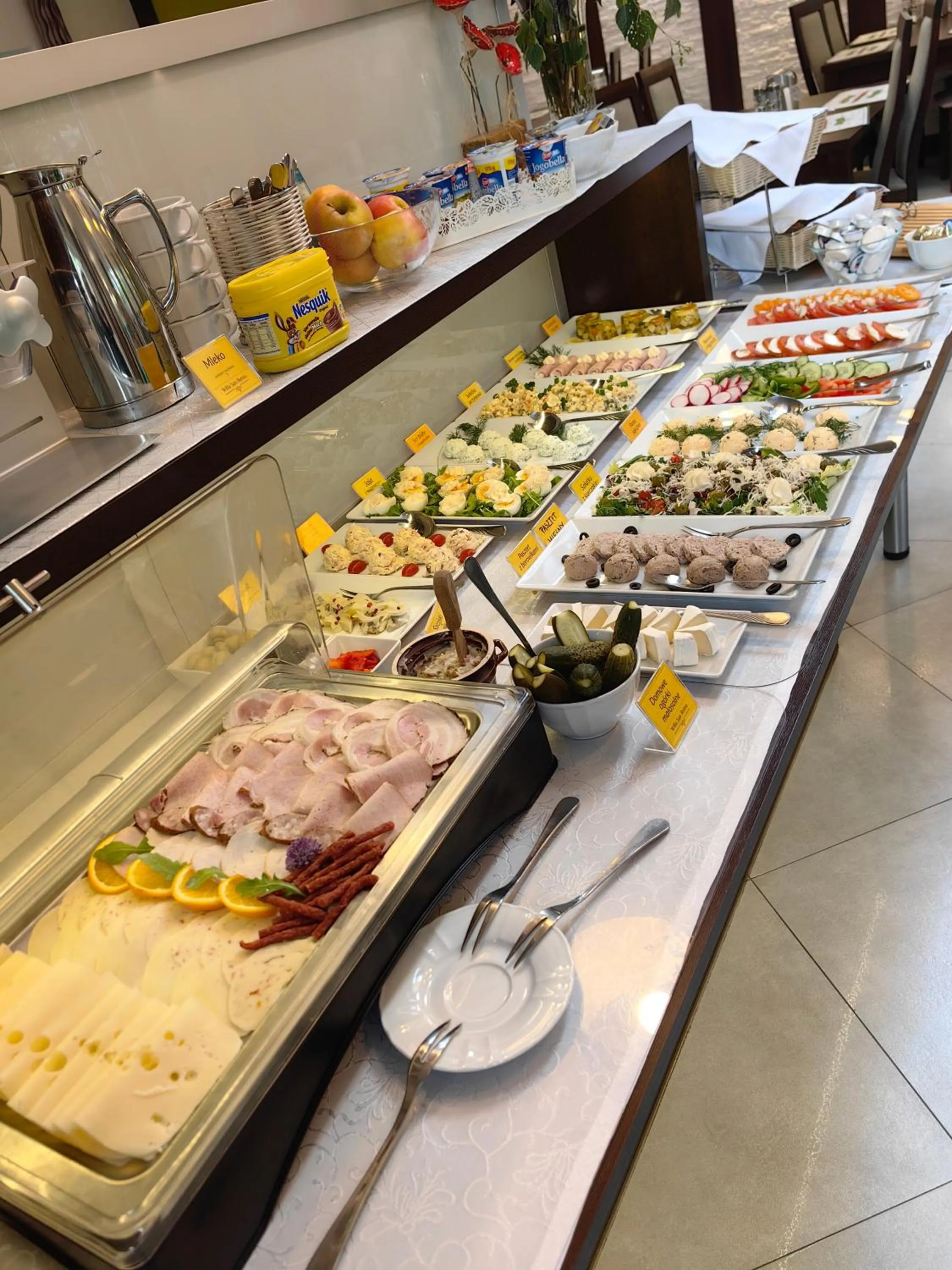 Food and drinks in Willa San Remo