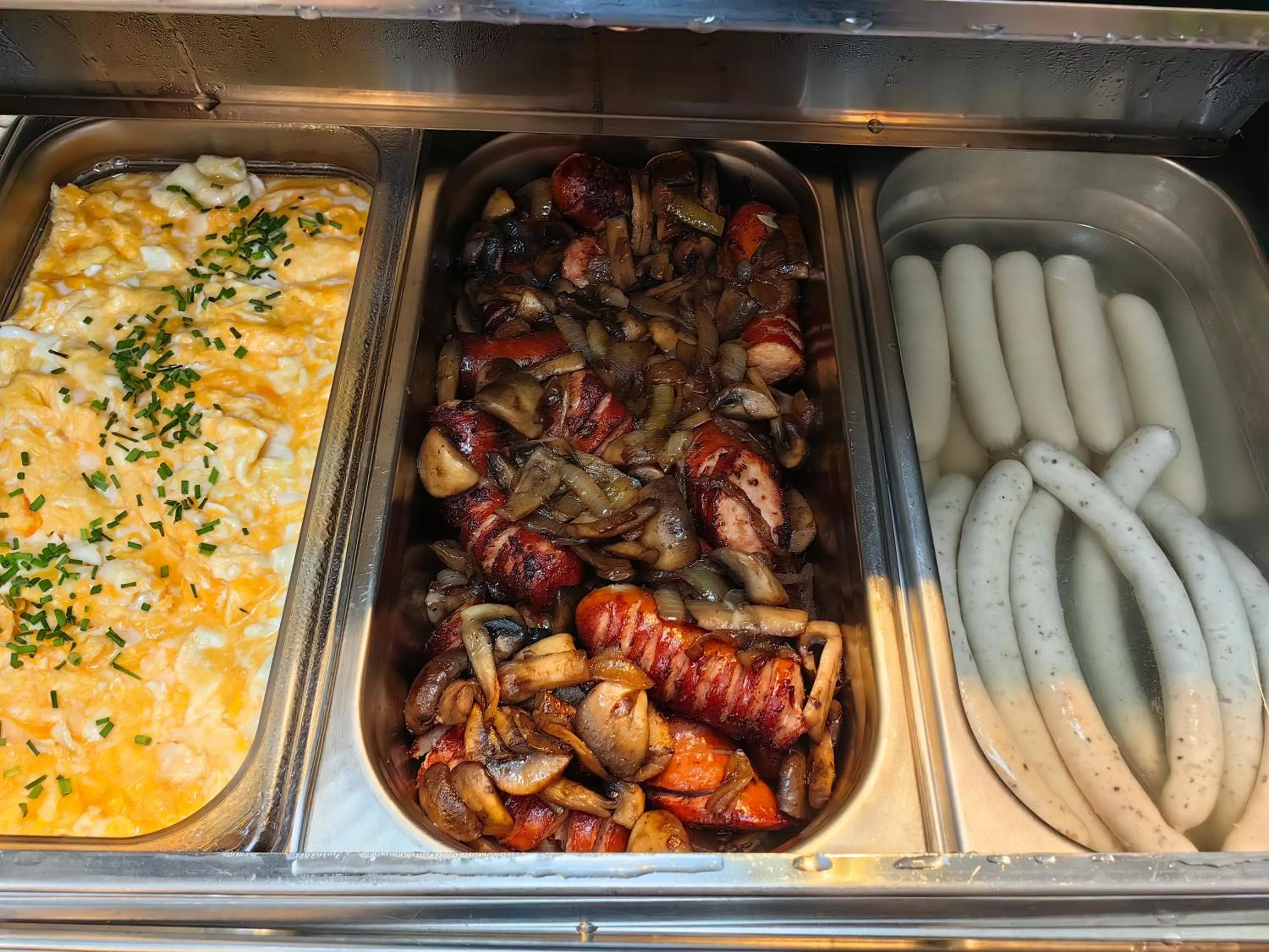 Breakfast in Willa San Remo