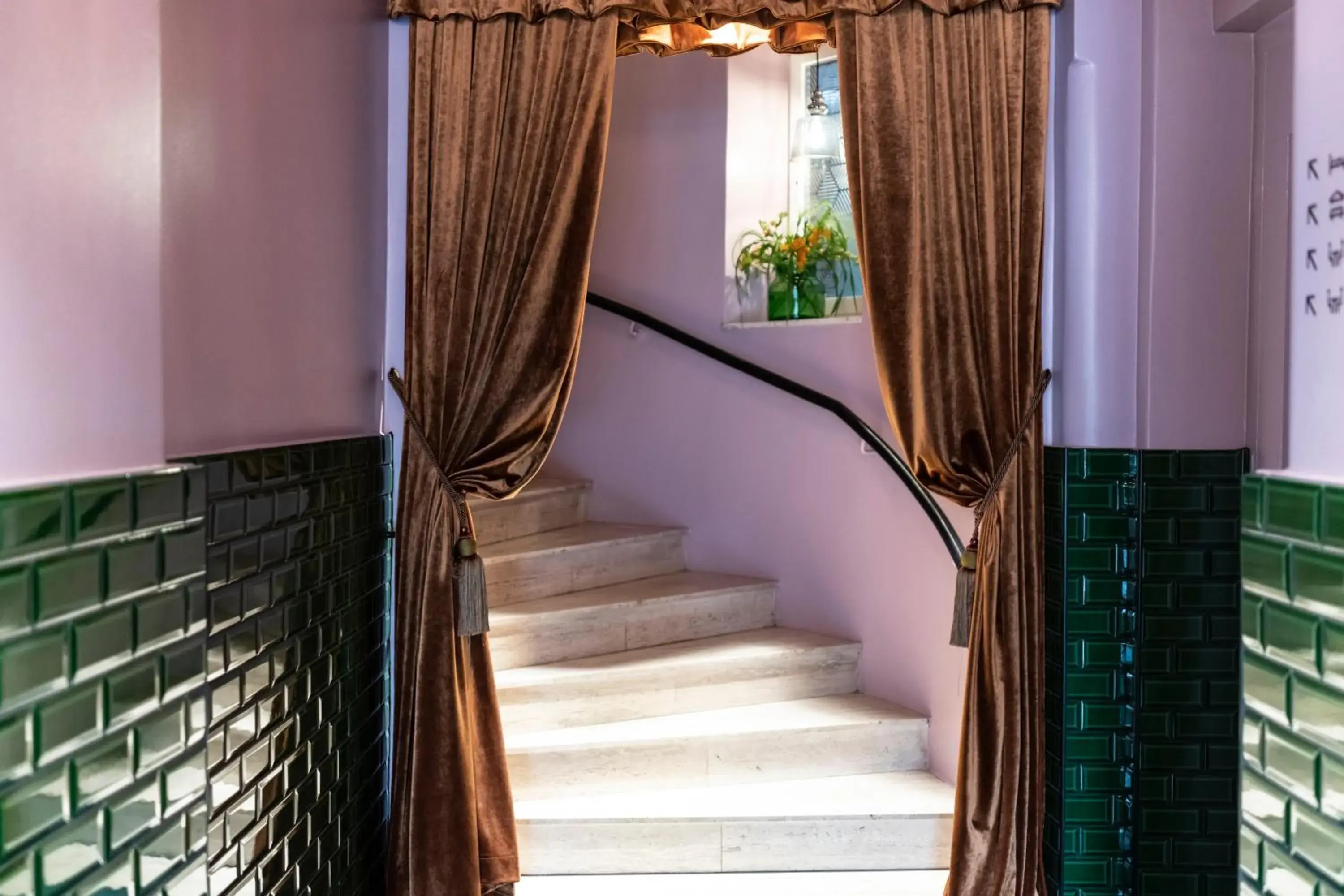 Property building in Hotel Flora Property building in Hotel Flora