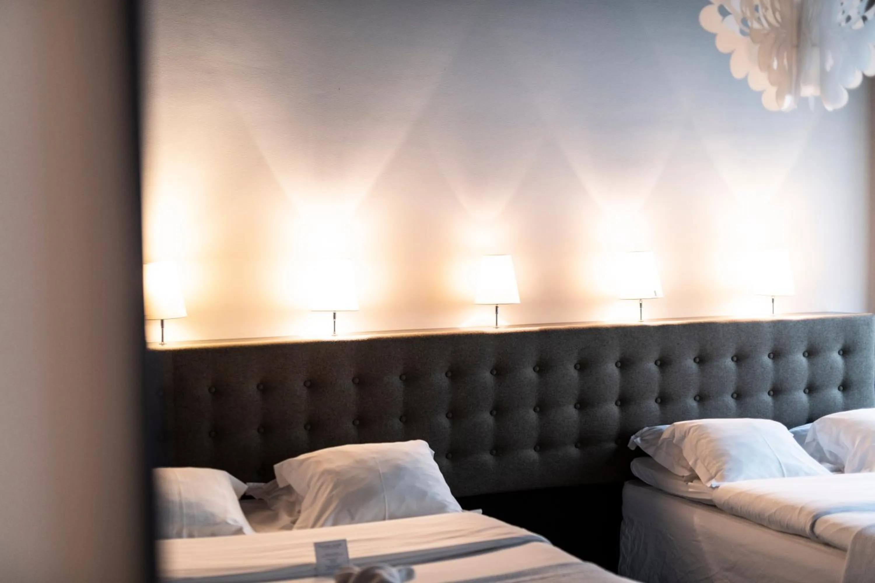 Other, Bed in Hotel Flora