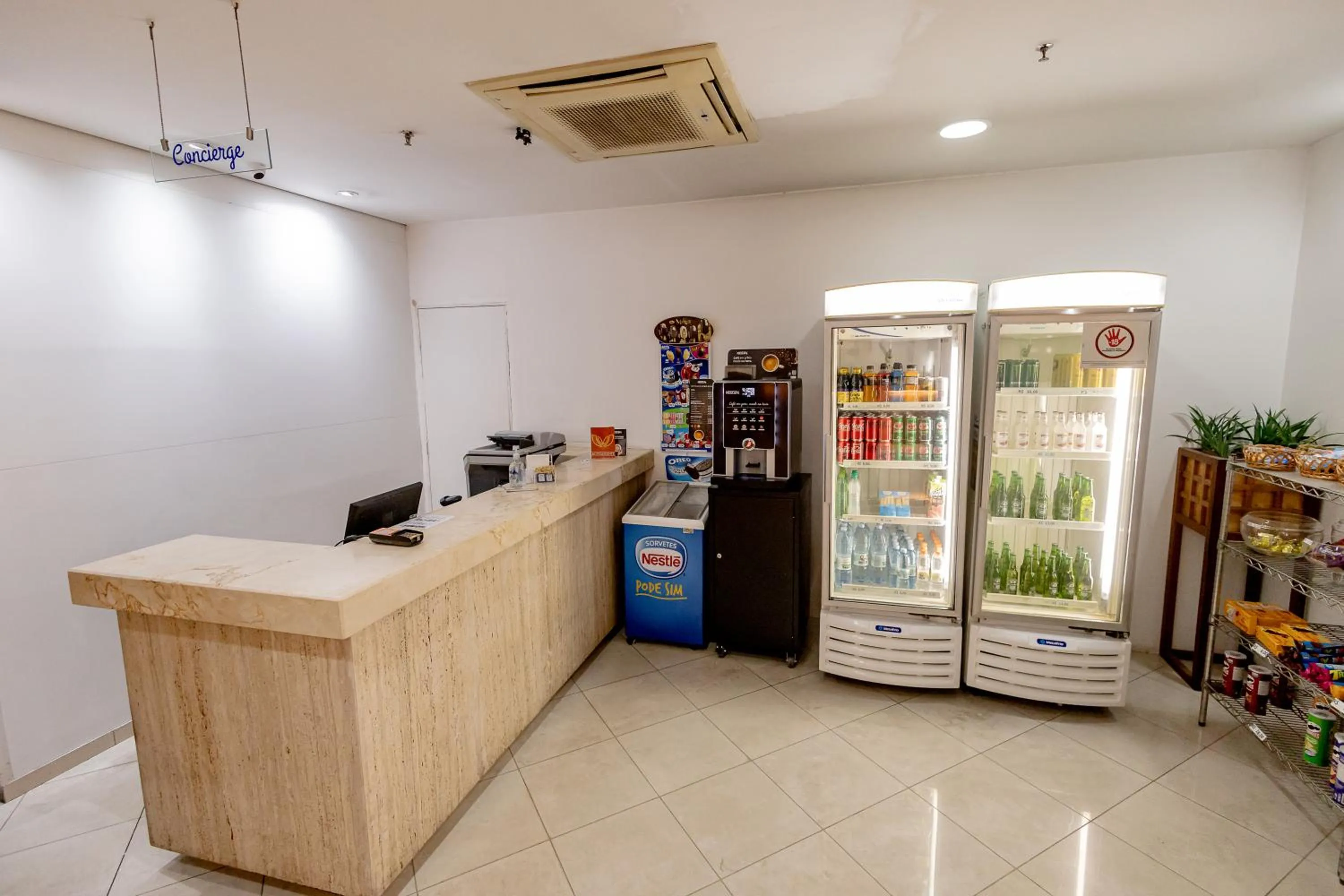 Food and drinks in Hotel San Gabriel