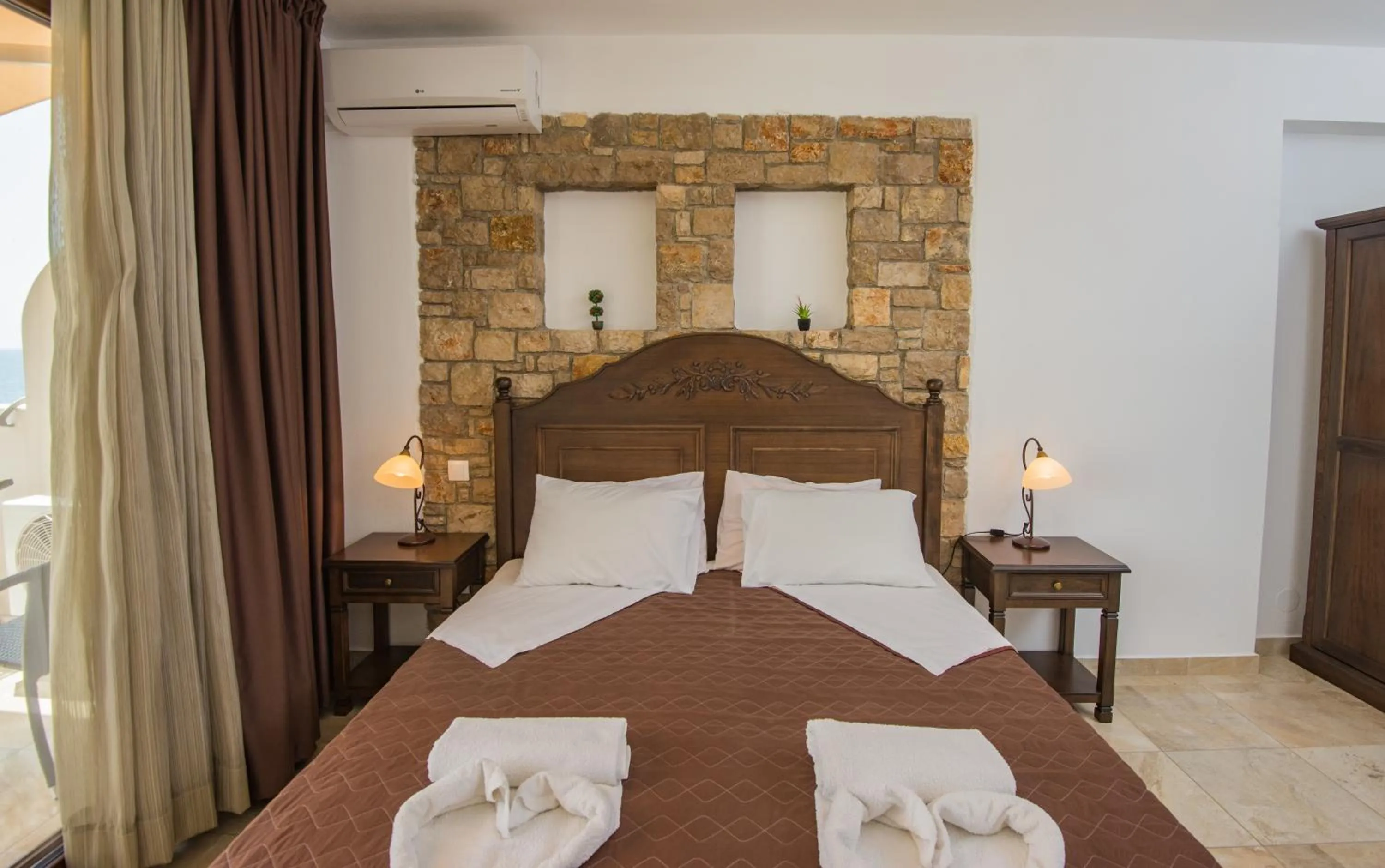 Bedroom, Bed in Marilena Apartments