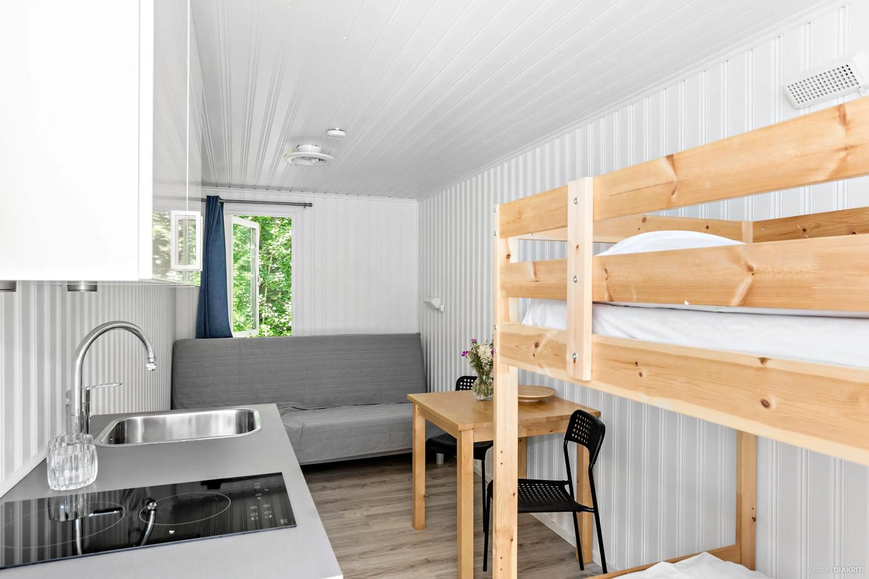 Kitchen or kitchenette in First Camp Kolmården-Norrköping