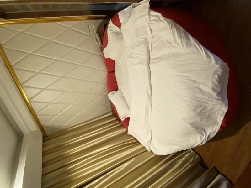 Bed in GreenTree ShangHai JinShan Wanda Plaza Longxiang Road Express Hotel