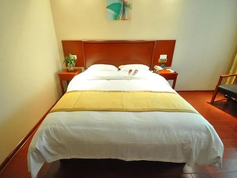 GreenTree Inn Linxi International Convention Center Express Hotel