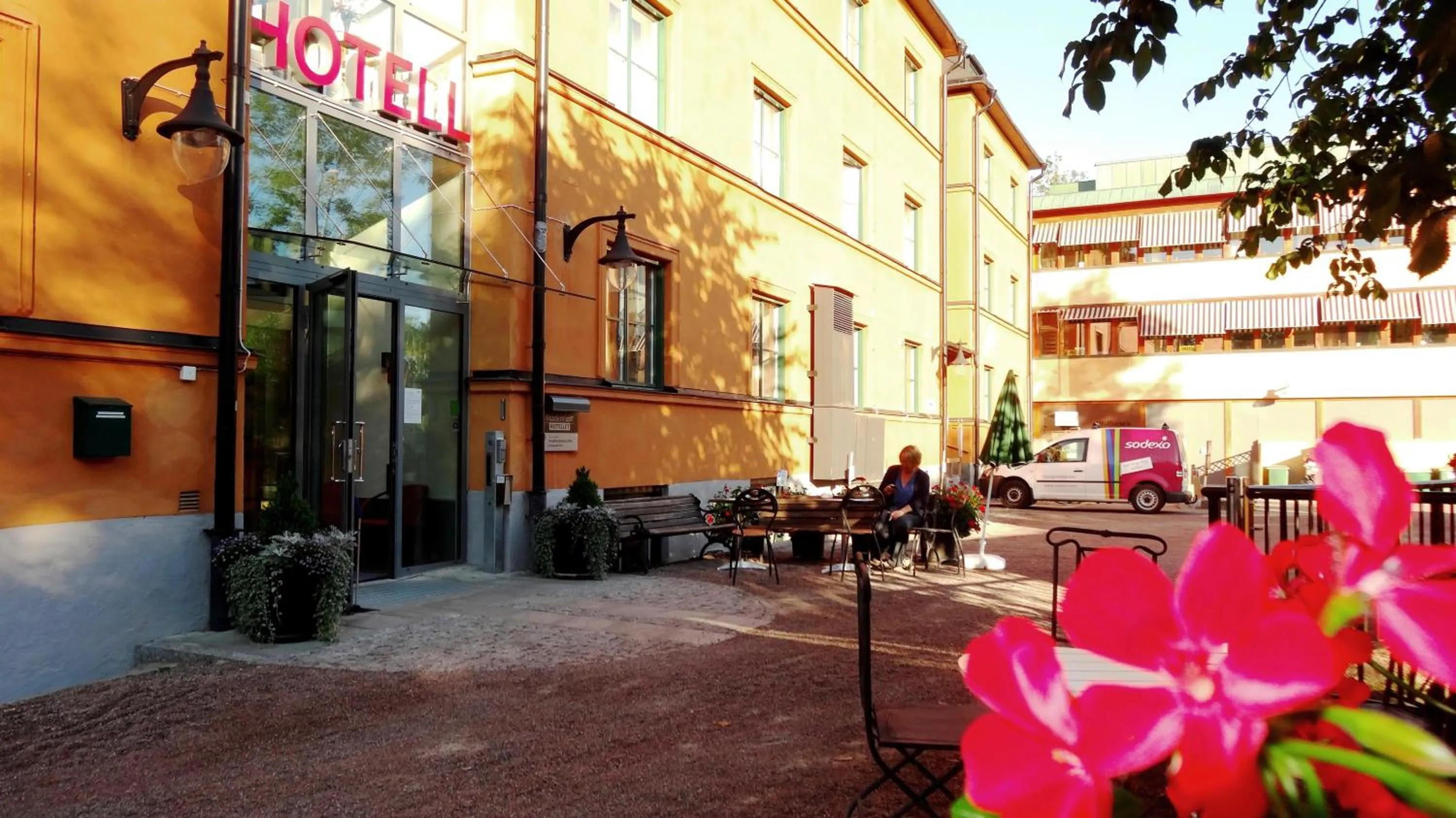 Facade/entrance in Akademihotellet