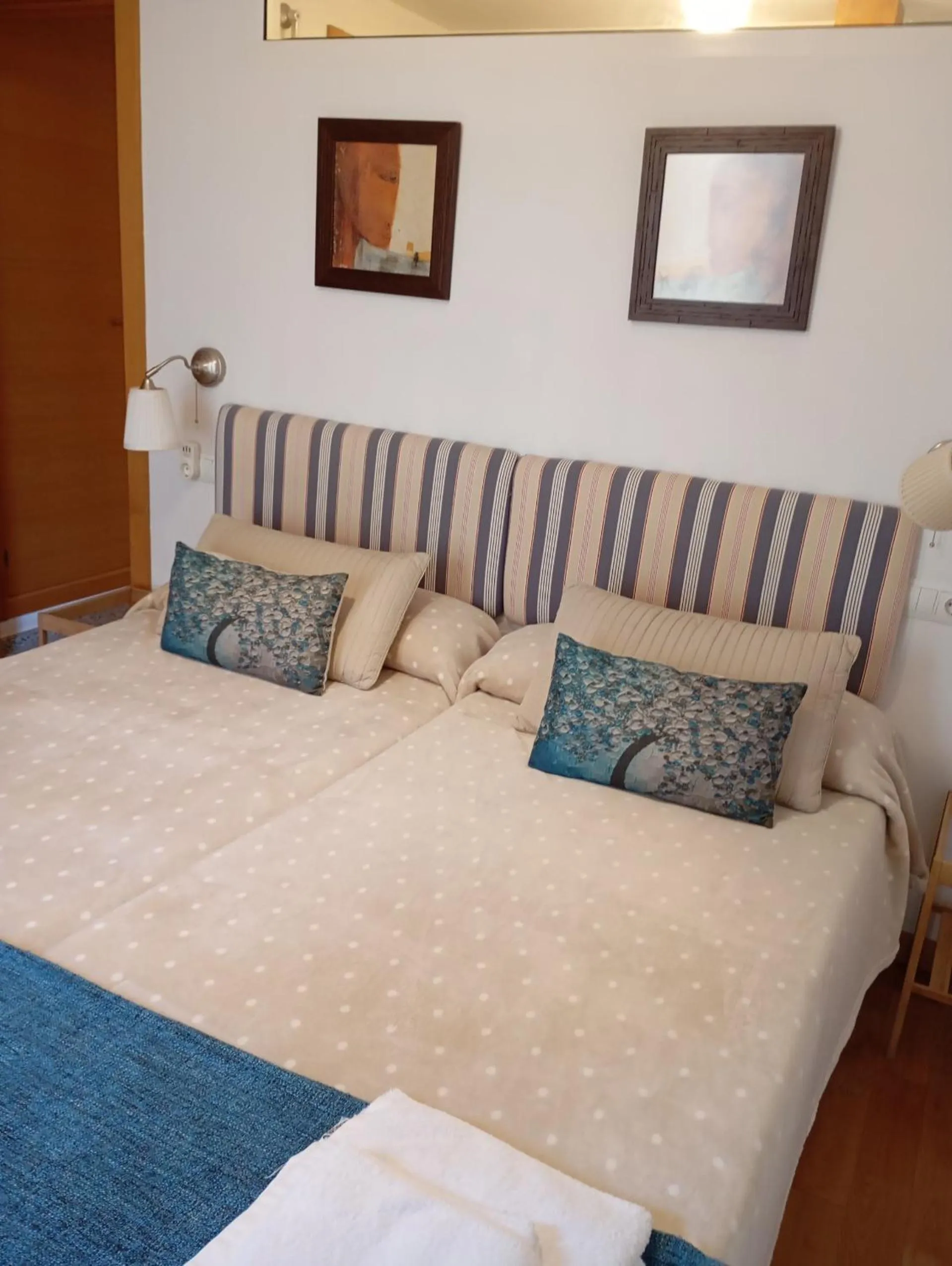 Bed in Apartamentos el Camino