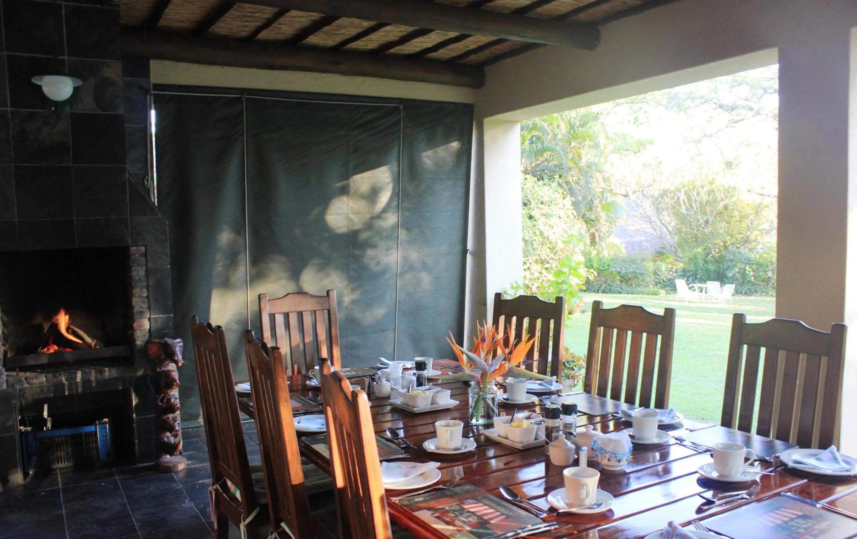 Breakfast in Idle & Wild Chalet