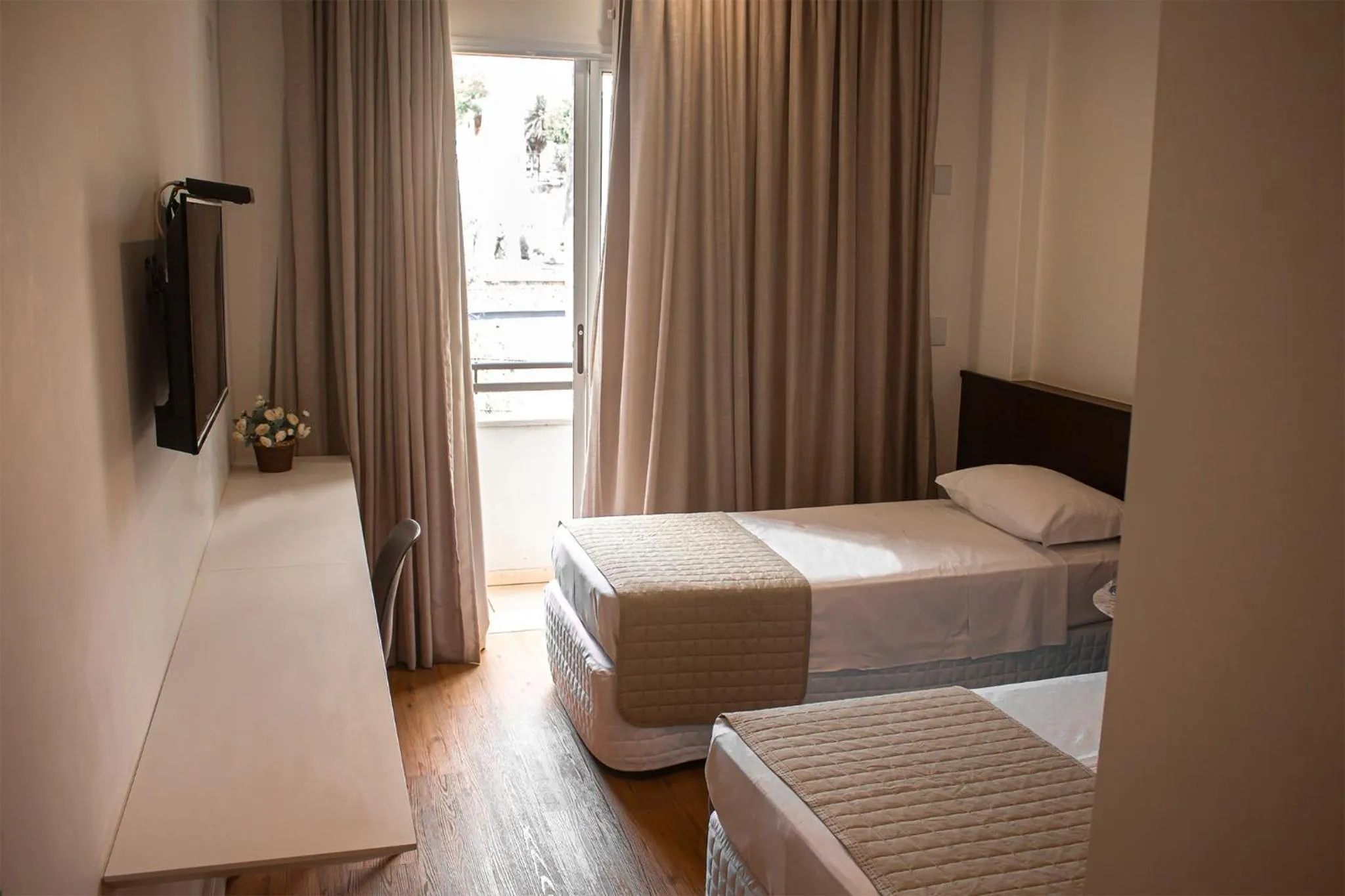 Bedroom, Bed in Vip Hotel