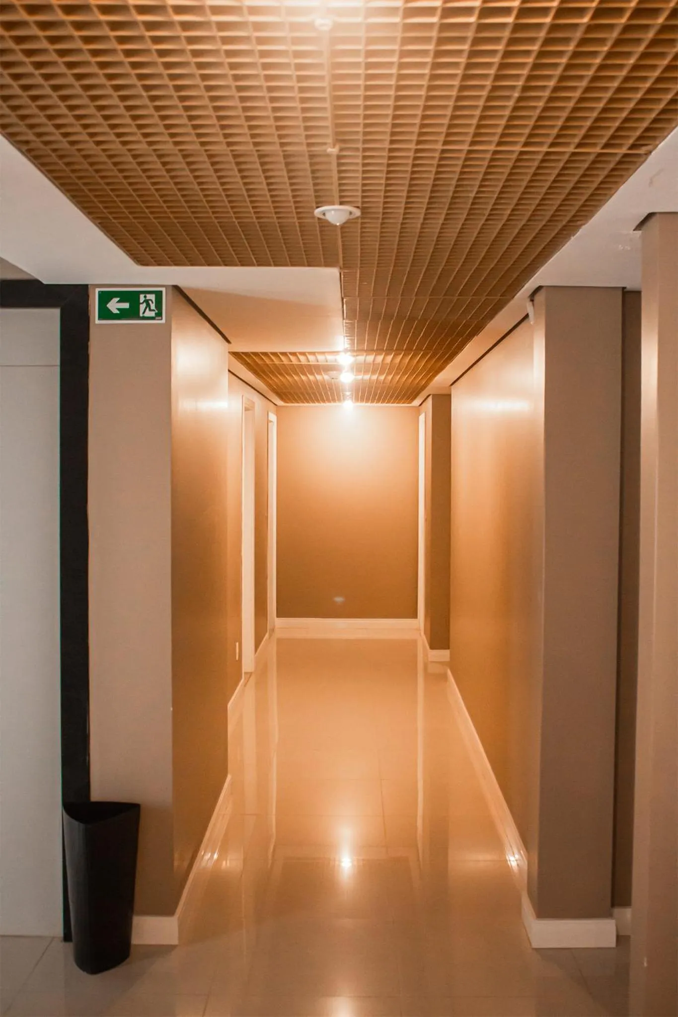 Area and facilities in Vip Hotel