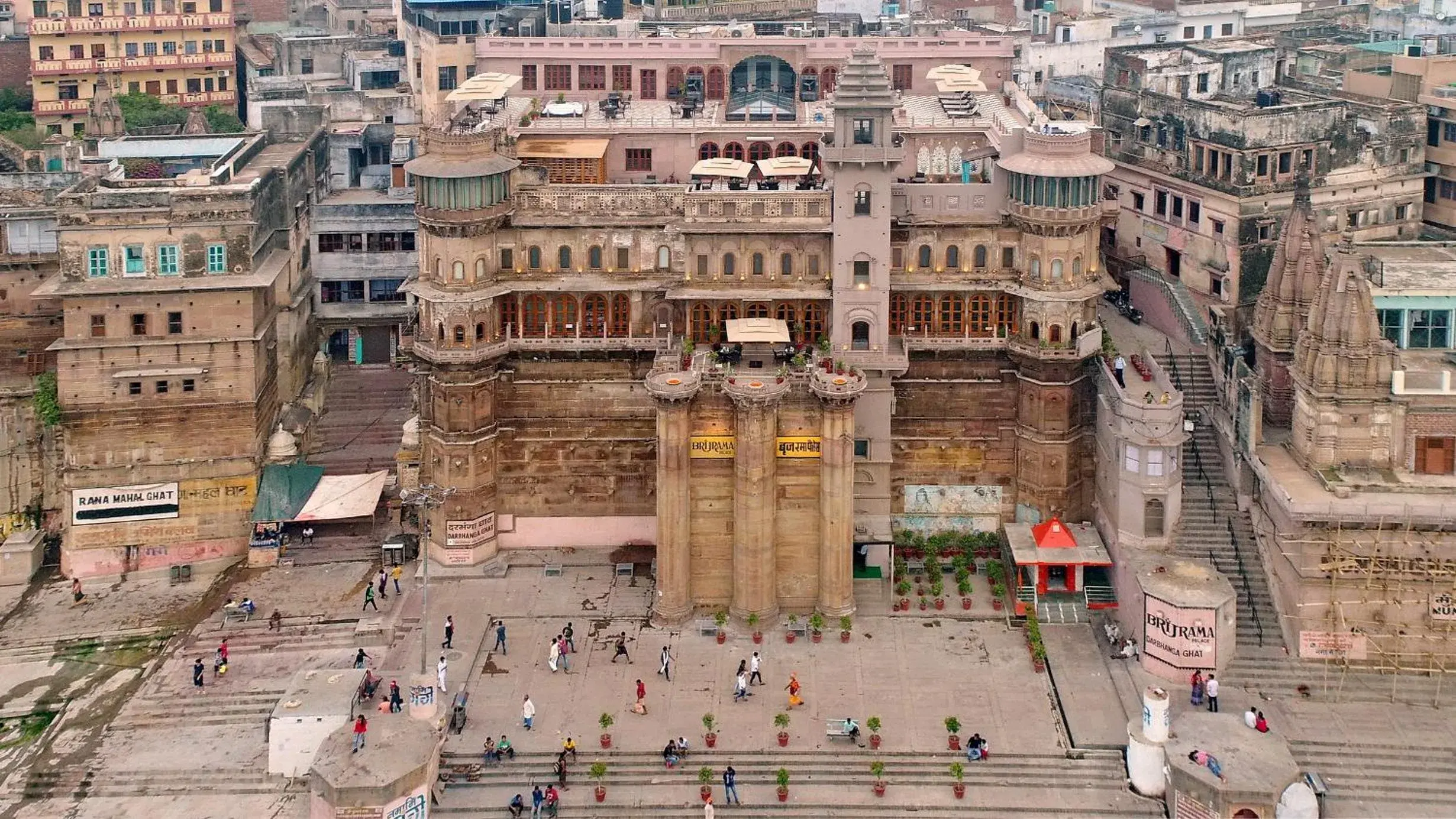 Bird's eye view in BrijRama Palace, Varanasi - By the Ganges Bird's eye view in BrijRama Palace, Varanasi - By the Ganges