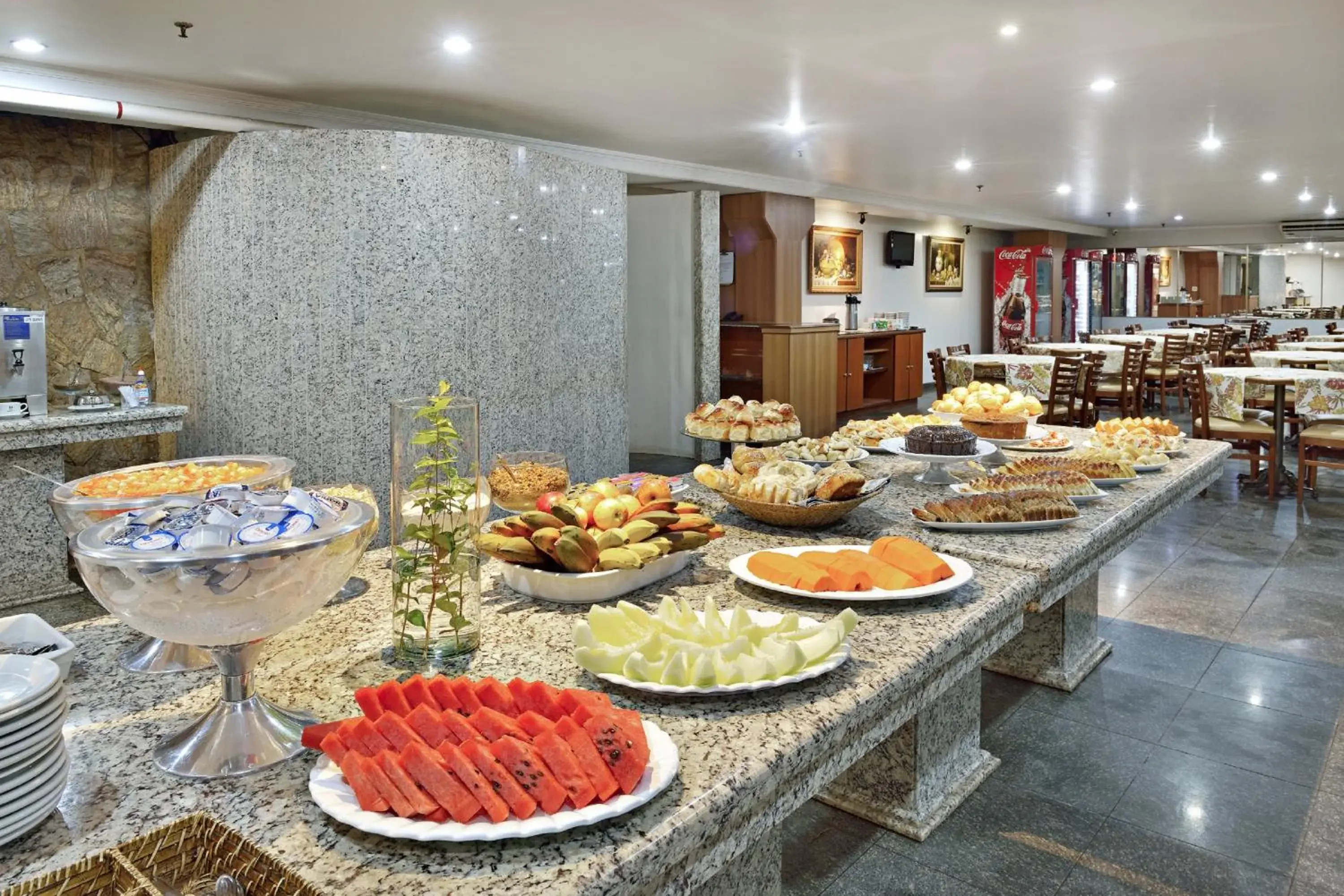 Restaurant/places to eat in Hotel Vilage Inn Ribeirão Preto & Convenções Restaurant/places to eat in Hotel Vilage Inn Ribeirão Preto & Convenções