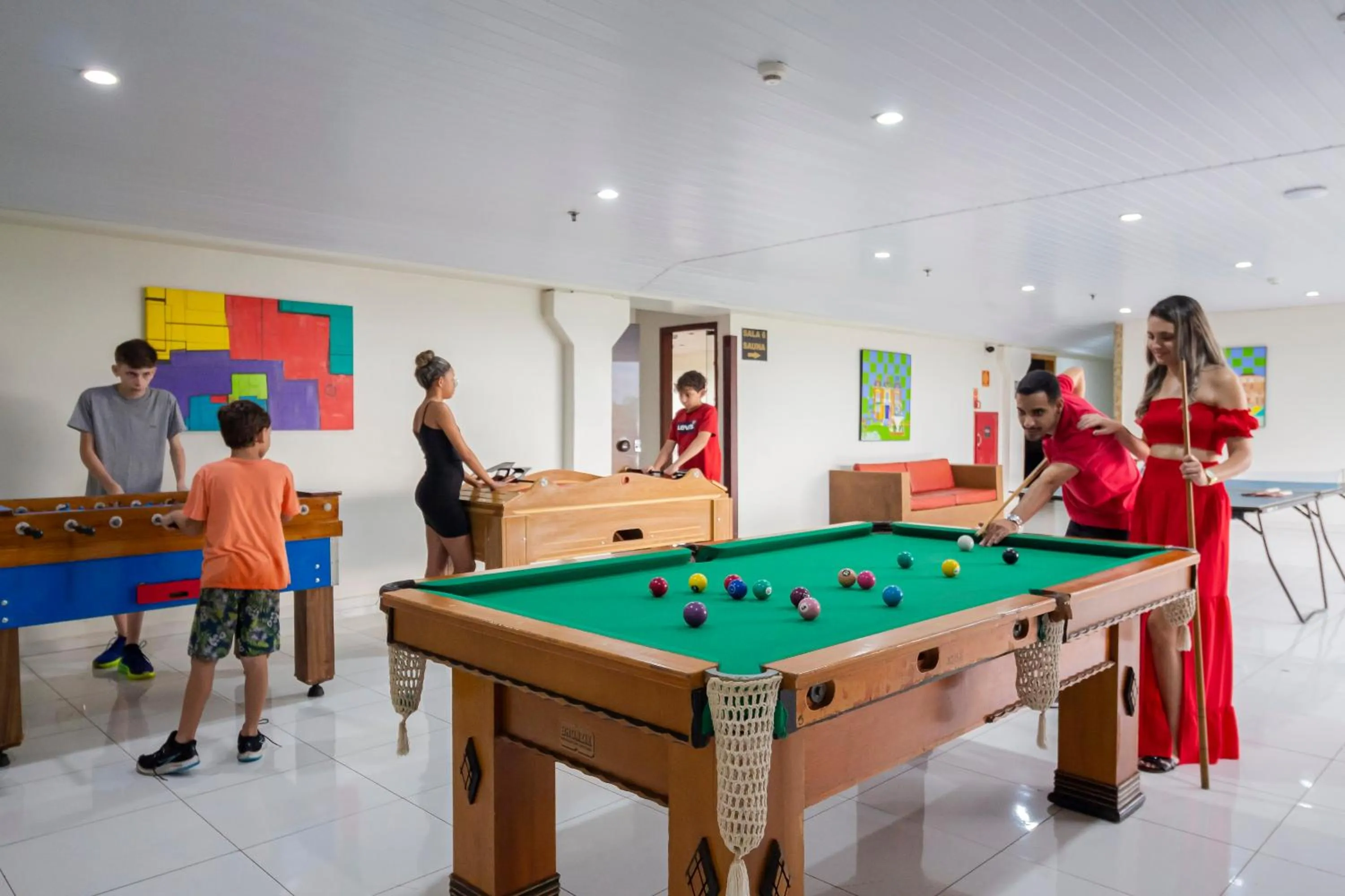 Billiard in Hotel Vilage Inn Ribeirão Preto & Convenções