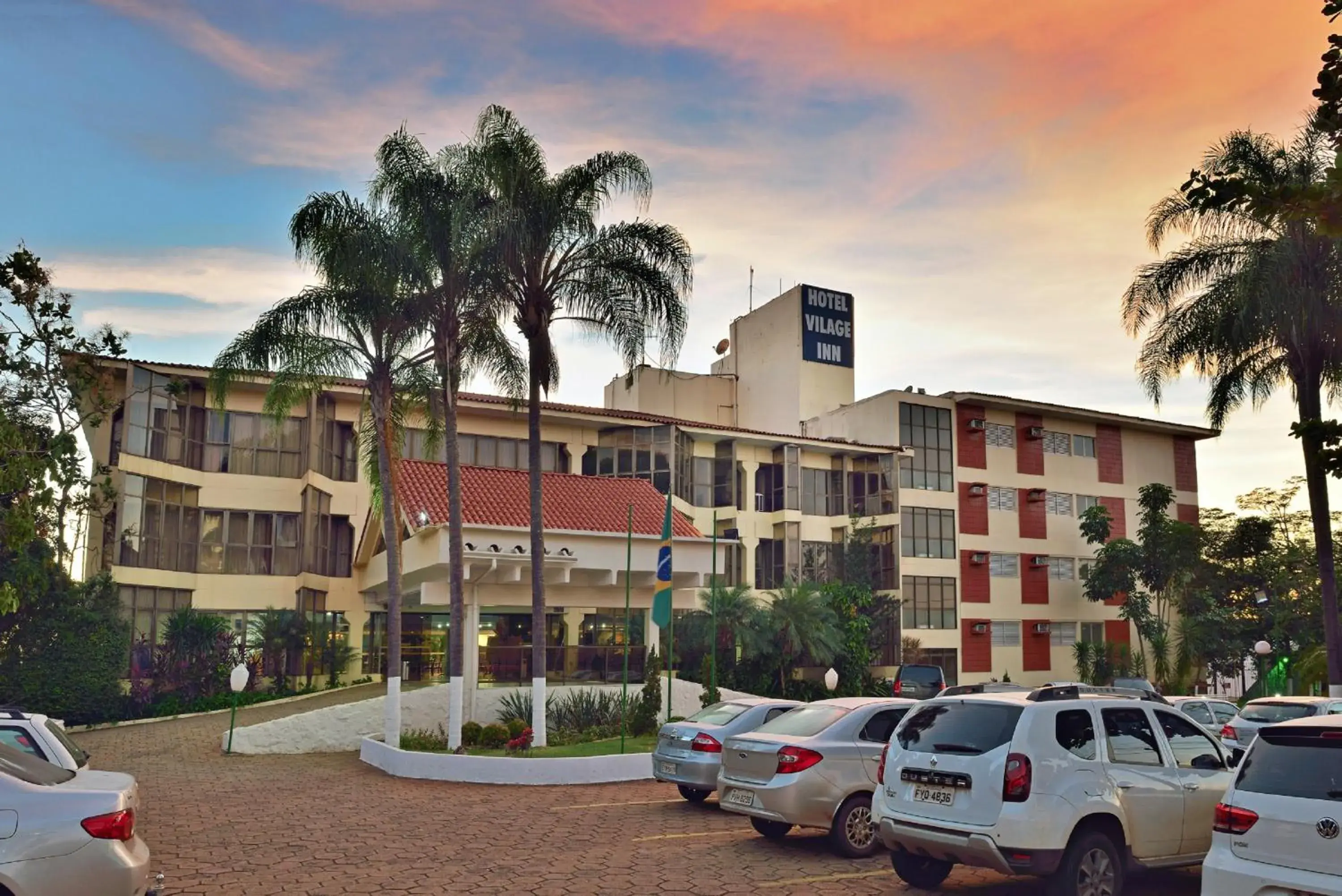 Facade/entrance in Hotel Vilage Inn Ribeirão Preto & Convenções Facade/entrance in Hotel Vilage Inn Ribeirão Preto & Convenções