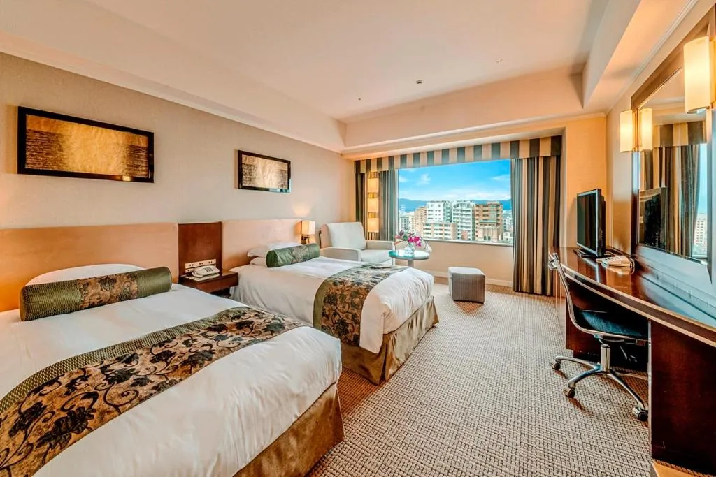 Bed in Hotel Okura Kyoto