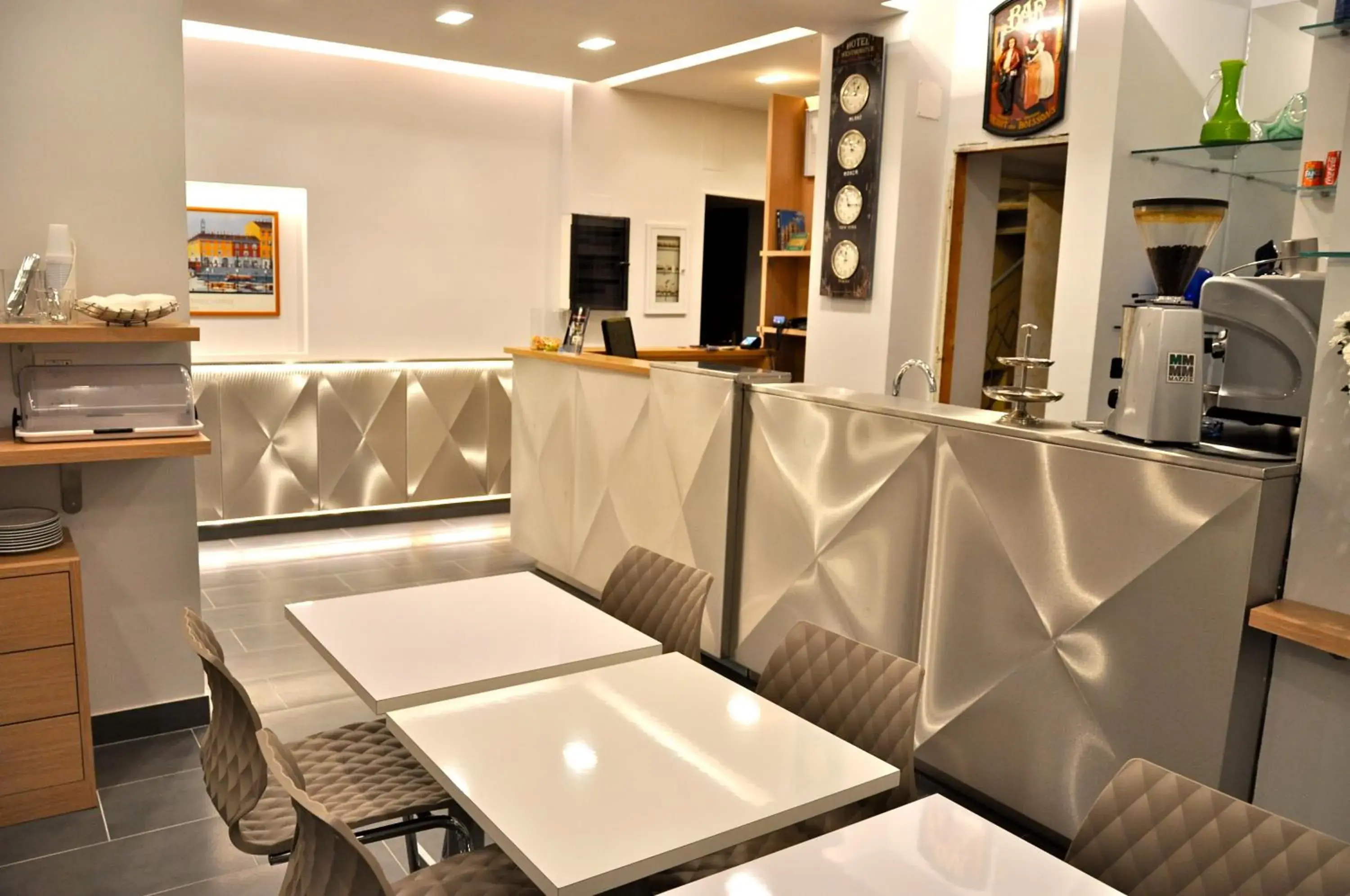 Lobby or reception in Hotel Dover Lobby or reception in Hotel Dover