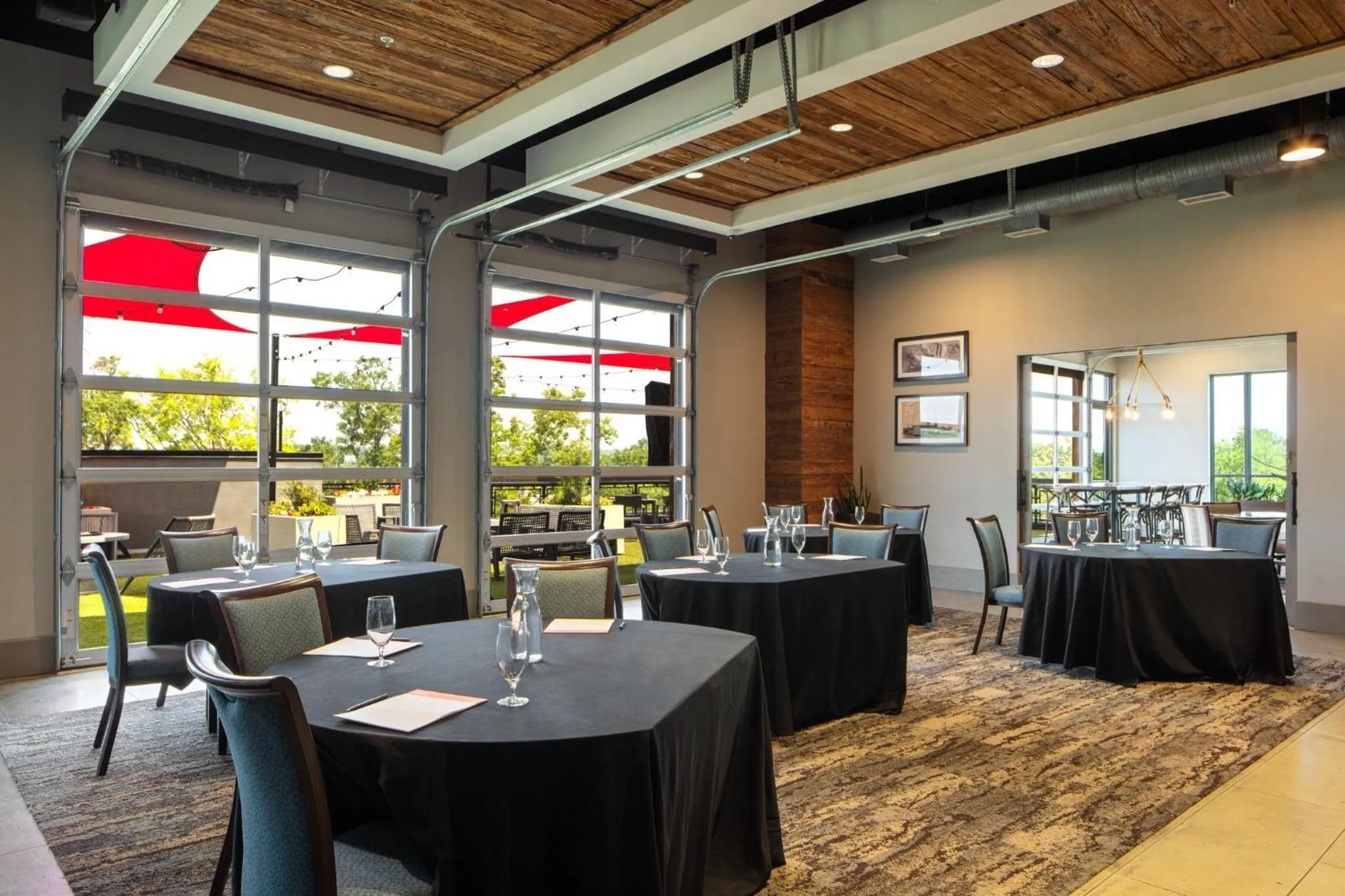 Meeting/conference room in Hotel Indigo Tuscaloosa Downtown by IHG