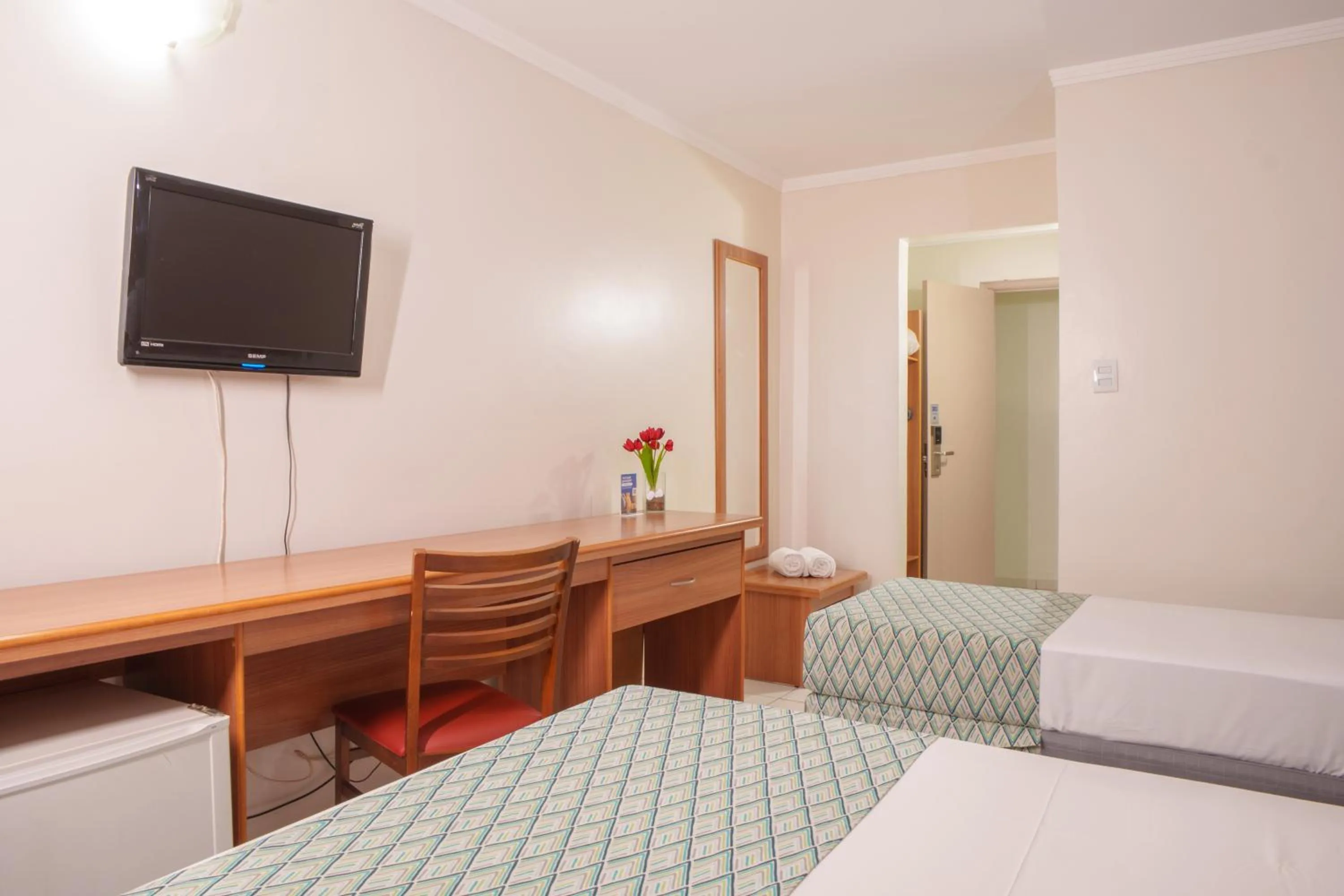 Bedroom, Bed in Hotel Dan Inn Express Ribeirão Preto By Nacional Inn